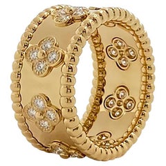 Van Cleef & Arpels Perlée Clovers Ring, Medium Model