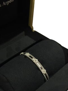 Van Cleef & Arpels Bracelet Perlee Clovers Pavé de diamants en or blanc Taille SM / M