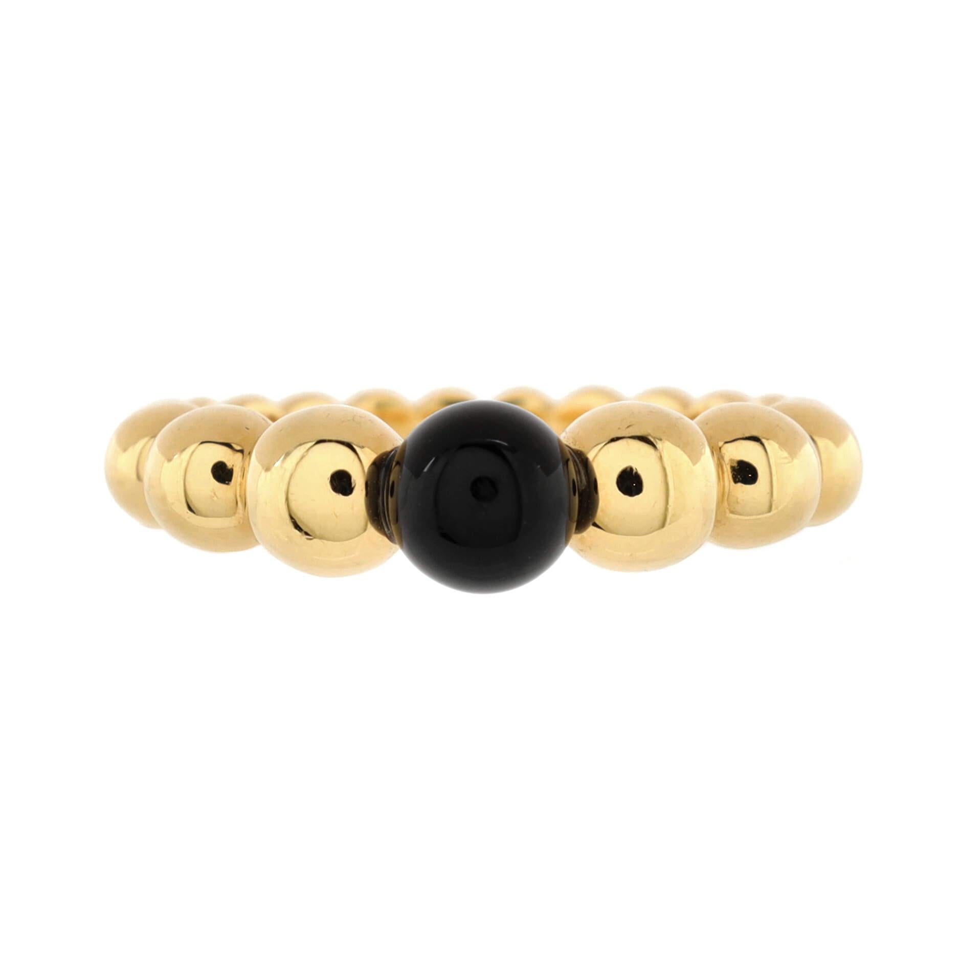 Condition: Great. Minor wear throughout.
Accessories: No Accessories
Measurements: Size: 6.75 - 54, Width: 2.55 mm
Designer: Van Cleef & Arpels
Model: Perlee Couleurs Variation Ring 18K Yellow Gold with Onyx
Exterior Color: Yellow Gold
Item Number: