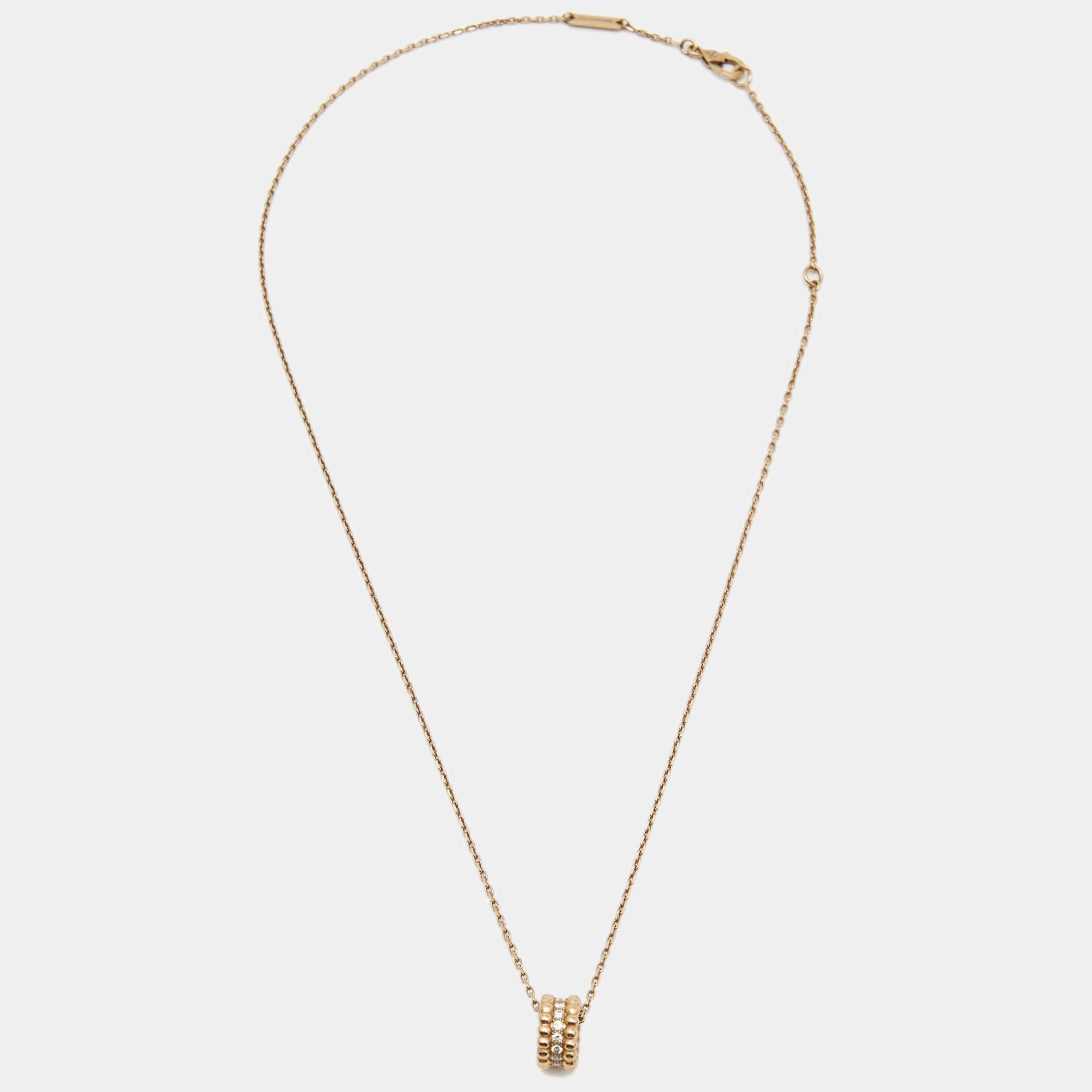 The fine workmanship, use of precious metals, and unique appeal make this designer necklace for women a fabulous purchase. It's a worthy investment.

