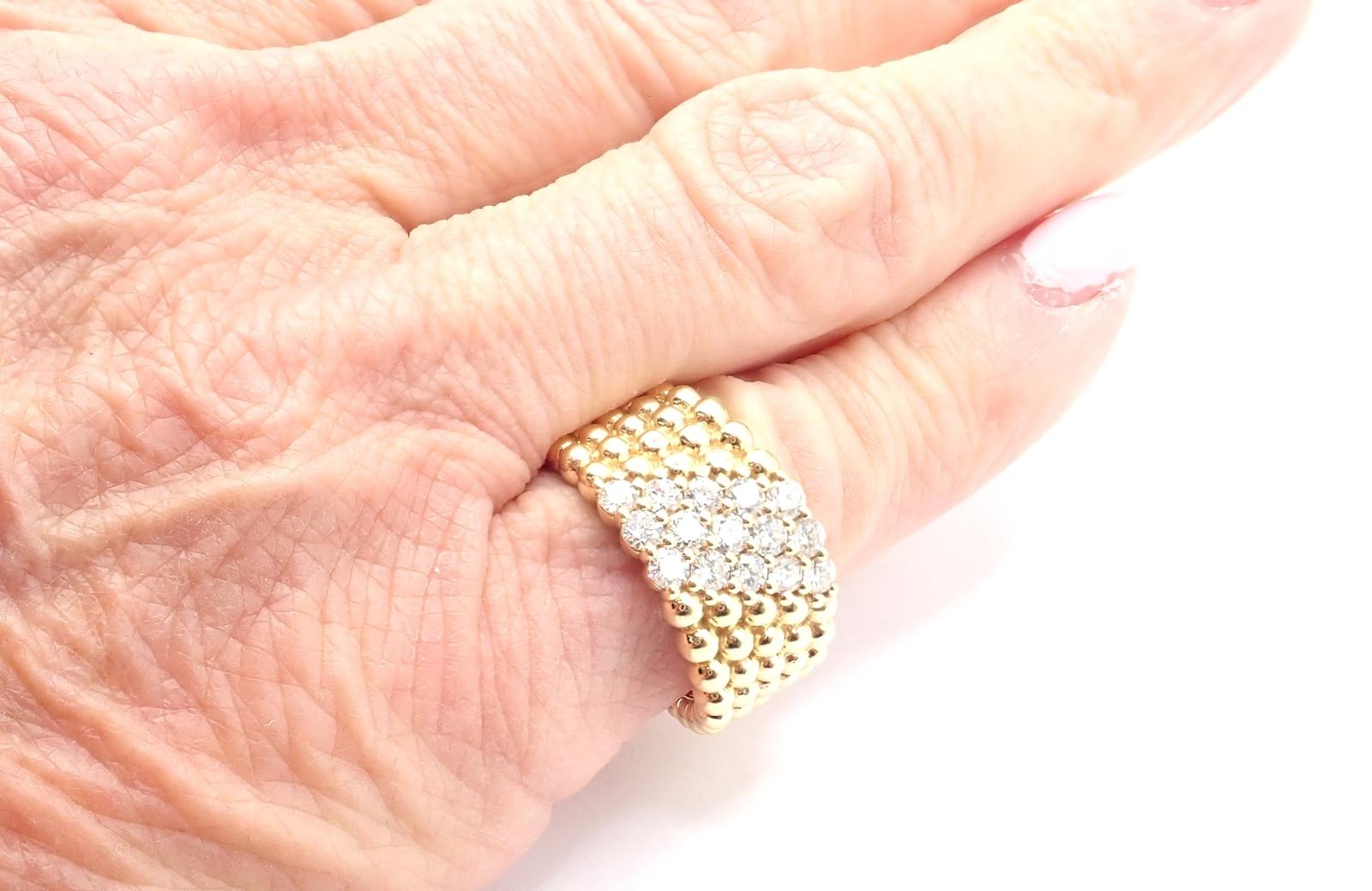 Van Cleef & Arpels Anello a fascia in oro giallo a 5 file con diamante Perlee in vendita 5