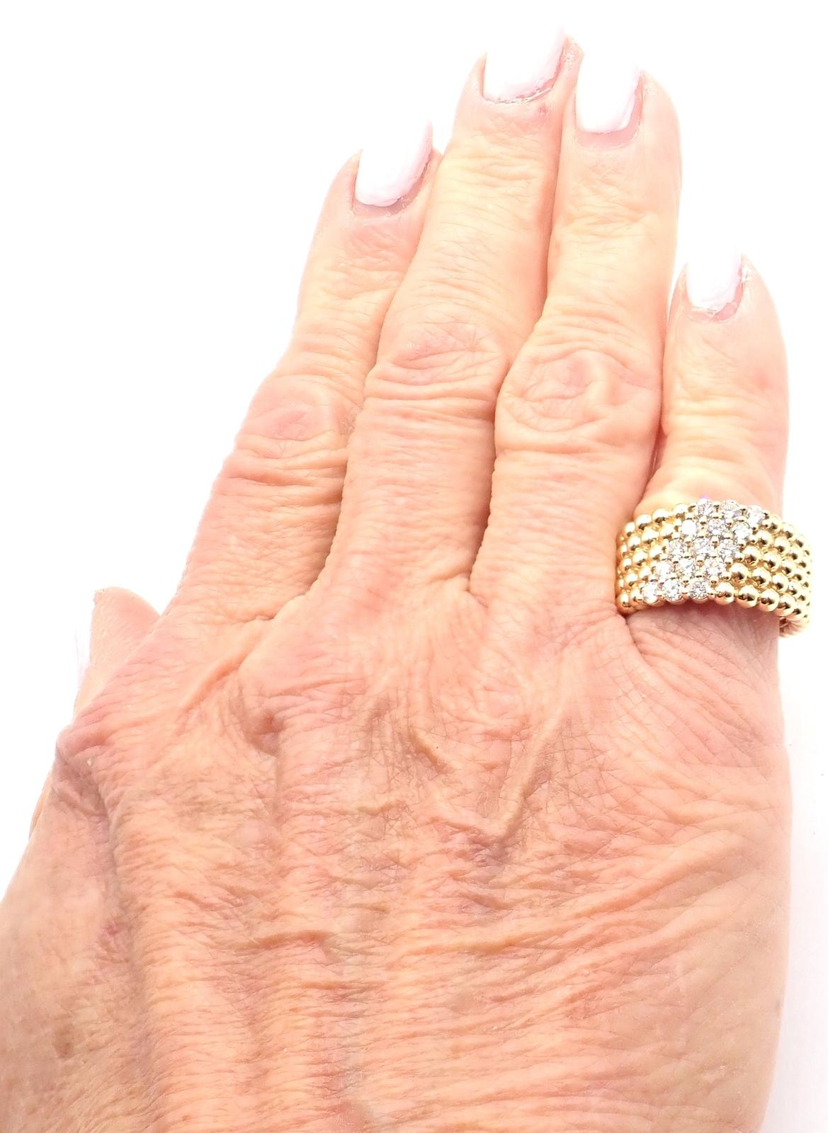 da uomo o donna Van Cleef & Arpels Anello a fascia in oro giallo a 5 file con diamante Perlee in vendita