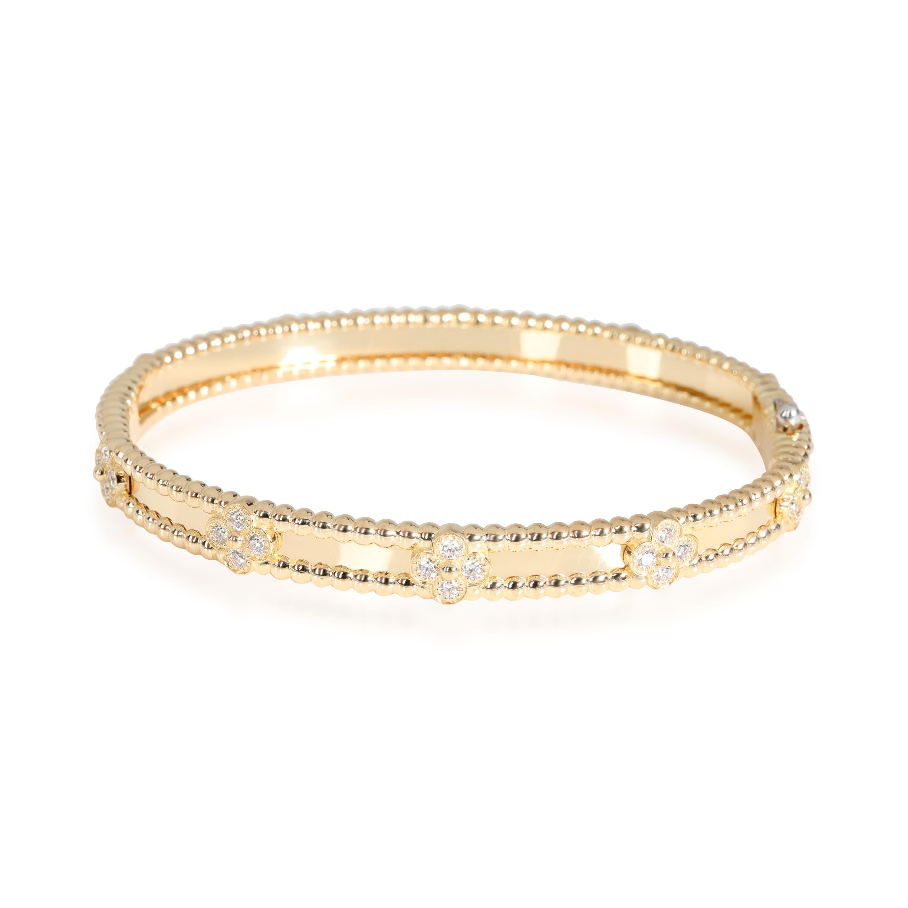 Van Cleef & Arpels Perlee Diamond Bracelet in 18k Yellow Gold 0.69 CTW

PRIMARY DETAILS
SKU: 115415
Listing Title: Van Cleef & Arpels Perlee Diamond Bracelet in 18k Yellow Gold 0.69 CTW
Condition Description: Van Cleef & Arpels Size Small. Retails