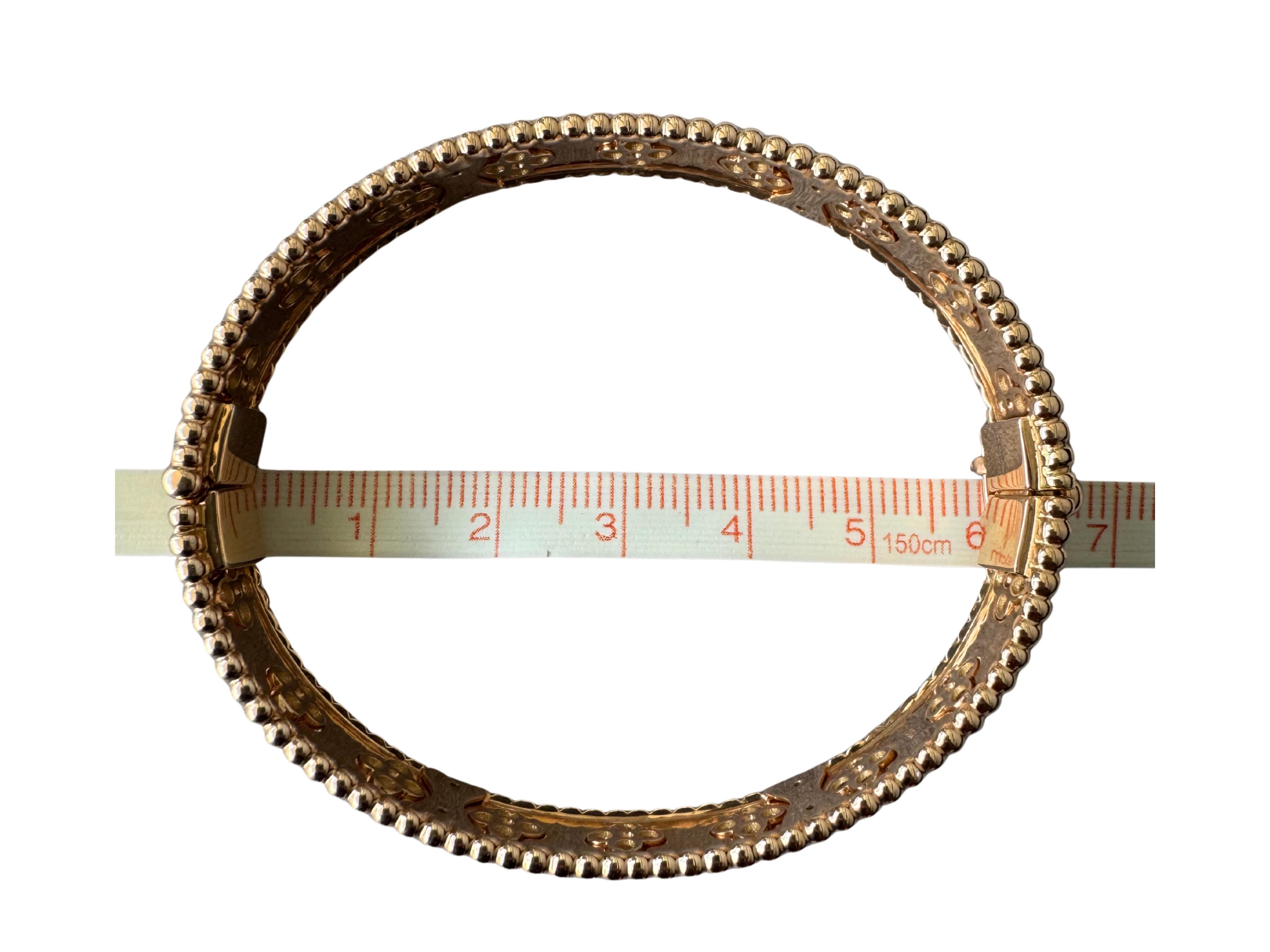 Van Cleef & Arpels Perlée Diamant Kleeblatt 18 Karat Roségold Armspange Armband im Angebot 5