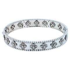 Bracciali