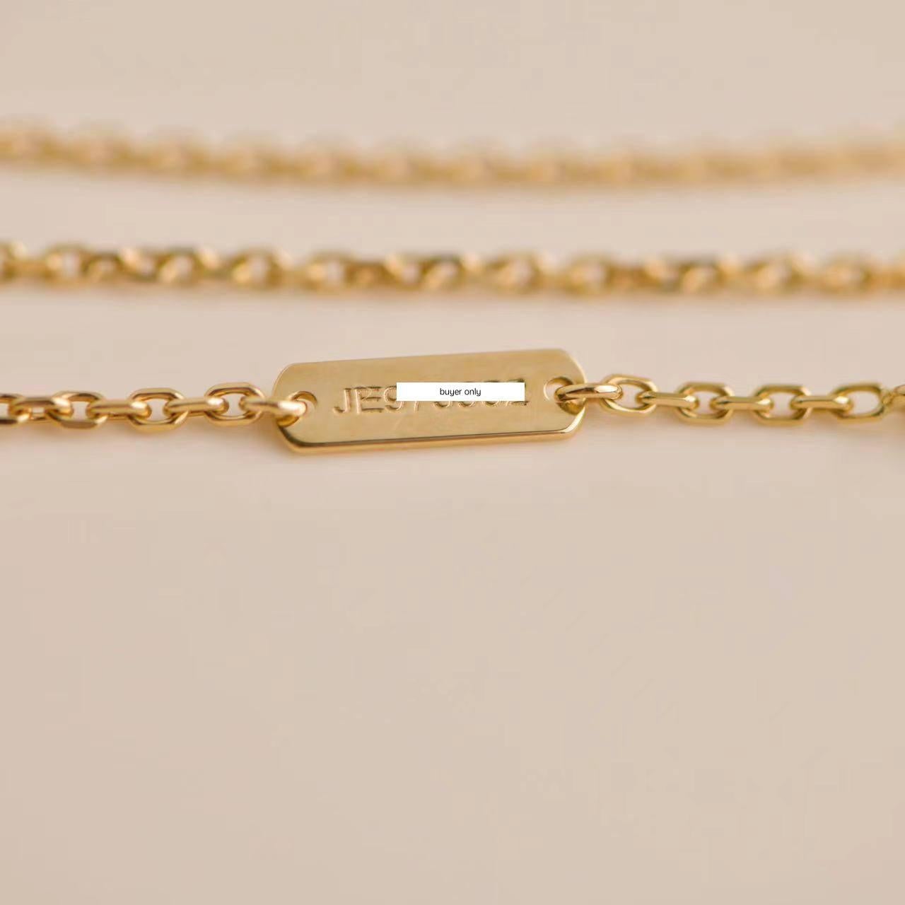 Van Cleef & Arpels Perlée Diamond Flower 18K Yellow Gold Pendant Necklace 5