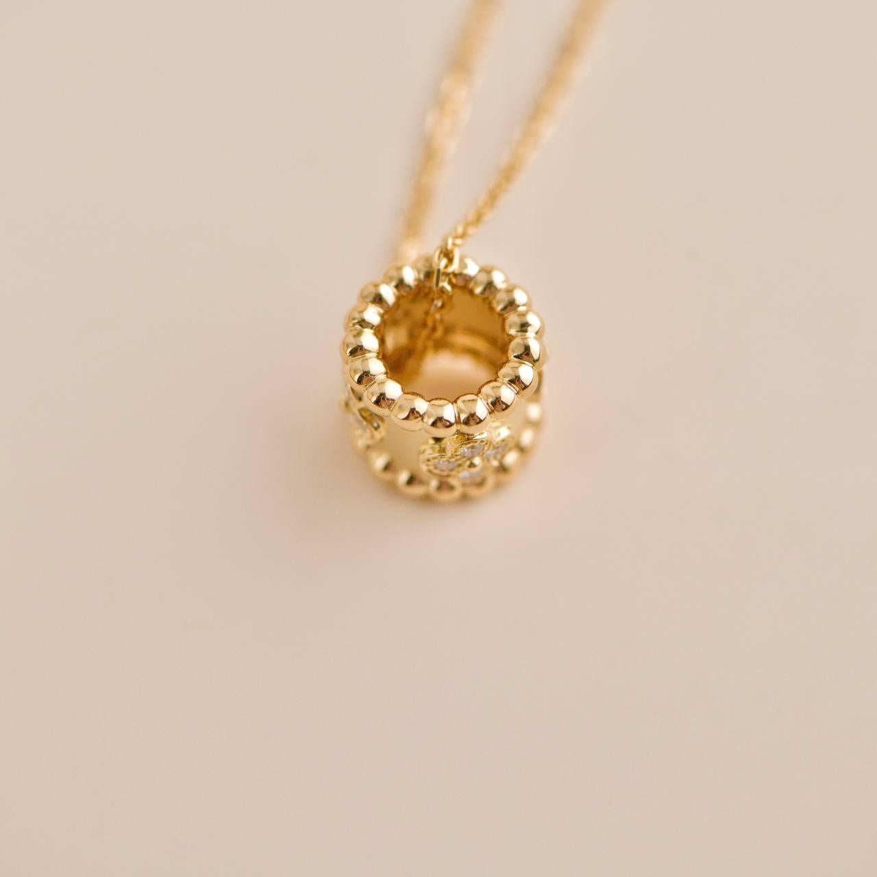 Van Cleef & Arpels Perlée Diamond Flower 18K Yellow Gold Pendant Necklace 1