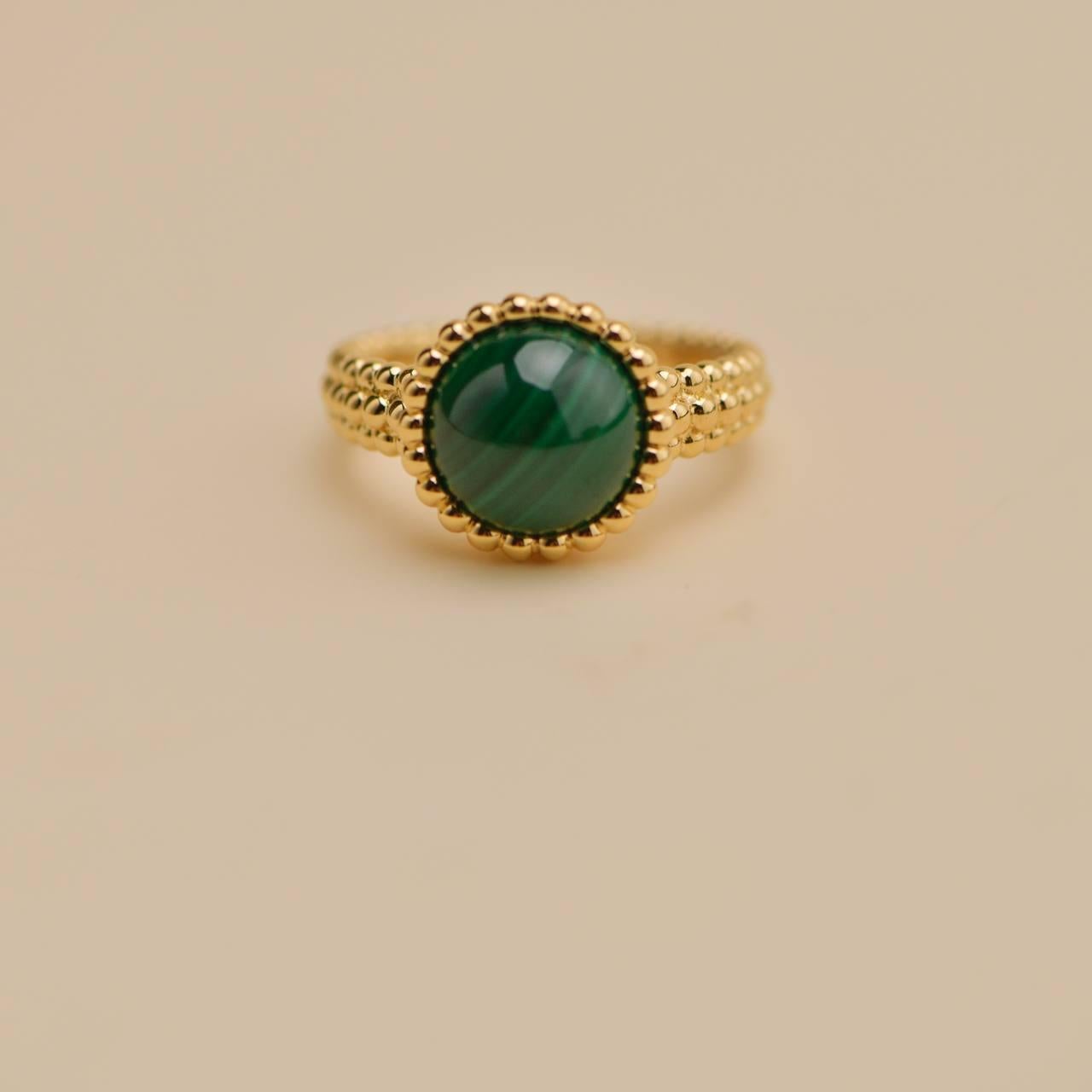Van Cleef & Arpels Perlée Malachite 18k Yellow Gold Ring Size 54 3
