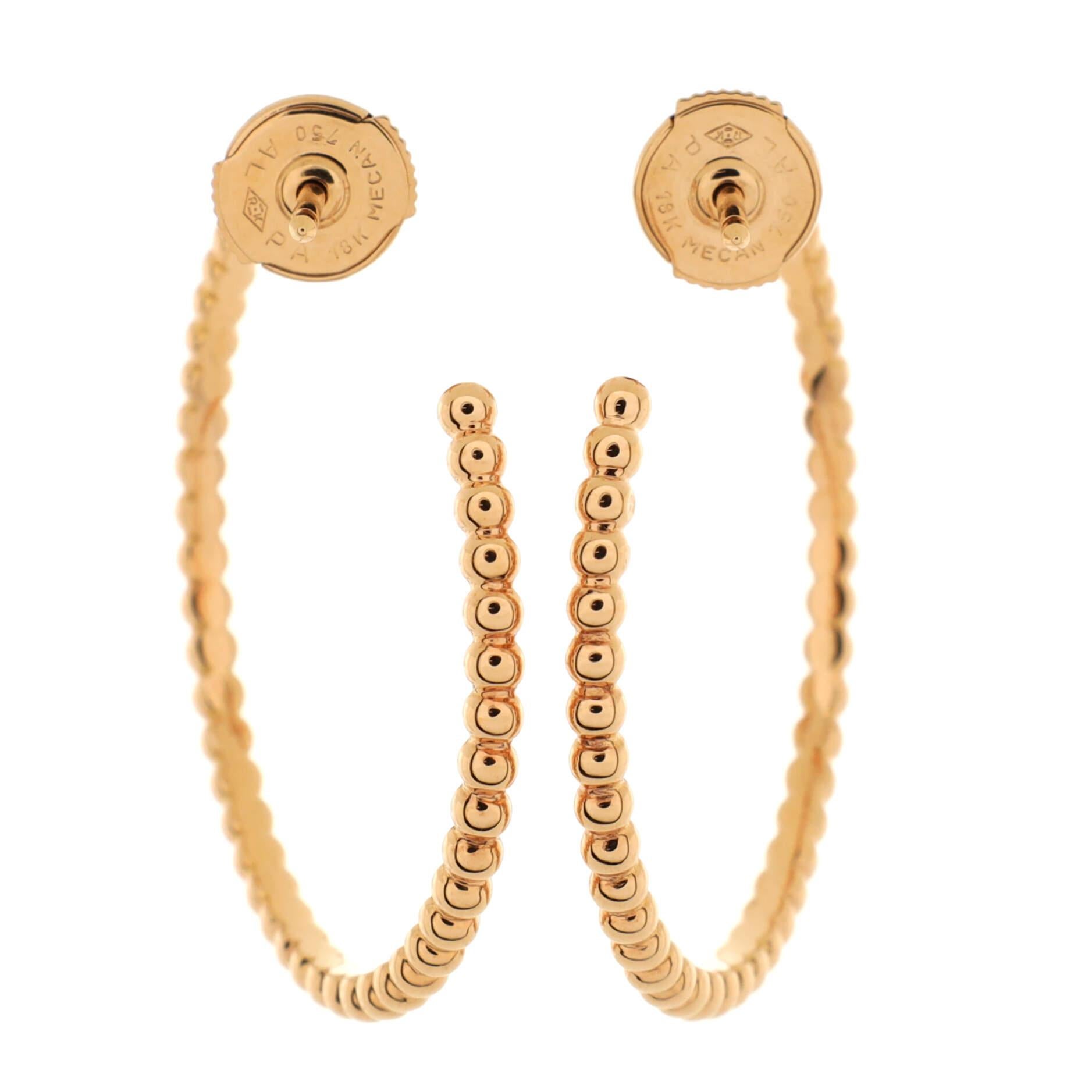 Van Cleef & Arpels Perlee Perlen aus Gold Hoop Ohrringe 18K Rose Gold Klein im Zustand „Gut“ in New York, NY