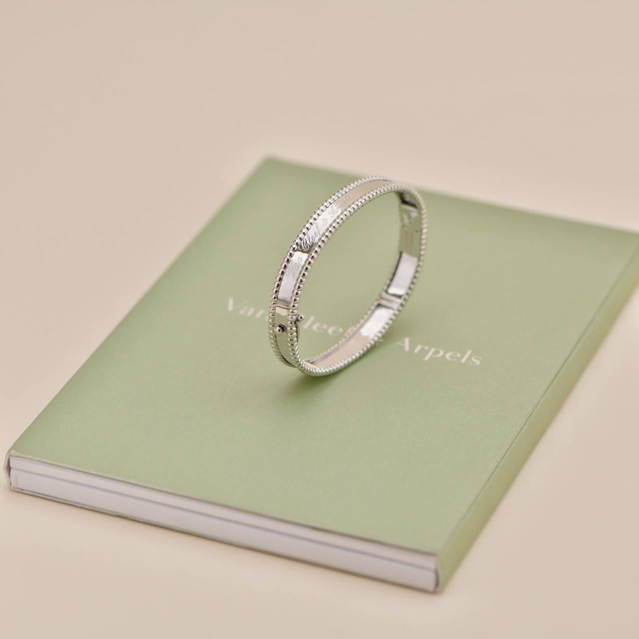 Van Cleef & Arpels Perlée Signature 18K White Gold Bracelet Size Small For Sale 1