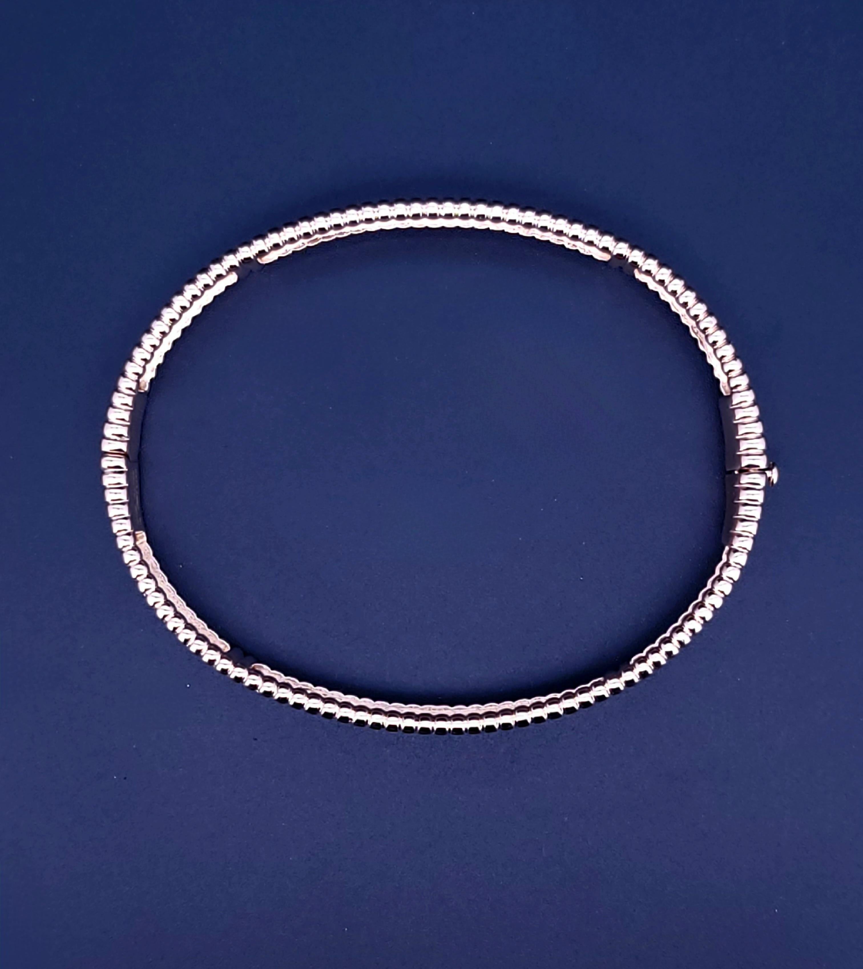 Van Cleef & Arpels Perlee Signature Bangel  Oro rosa 18K 750  Dimensione media in vendita 2