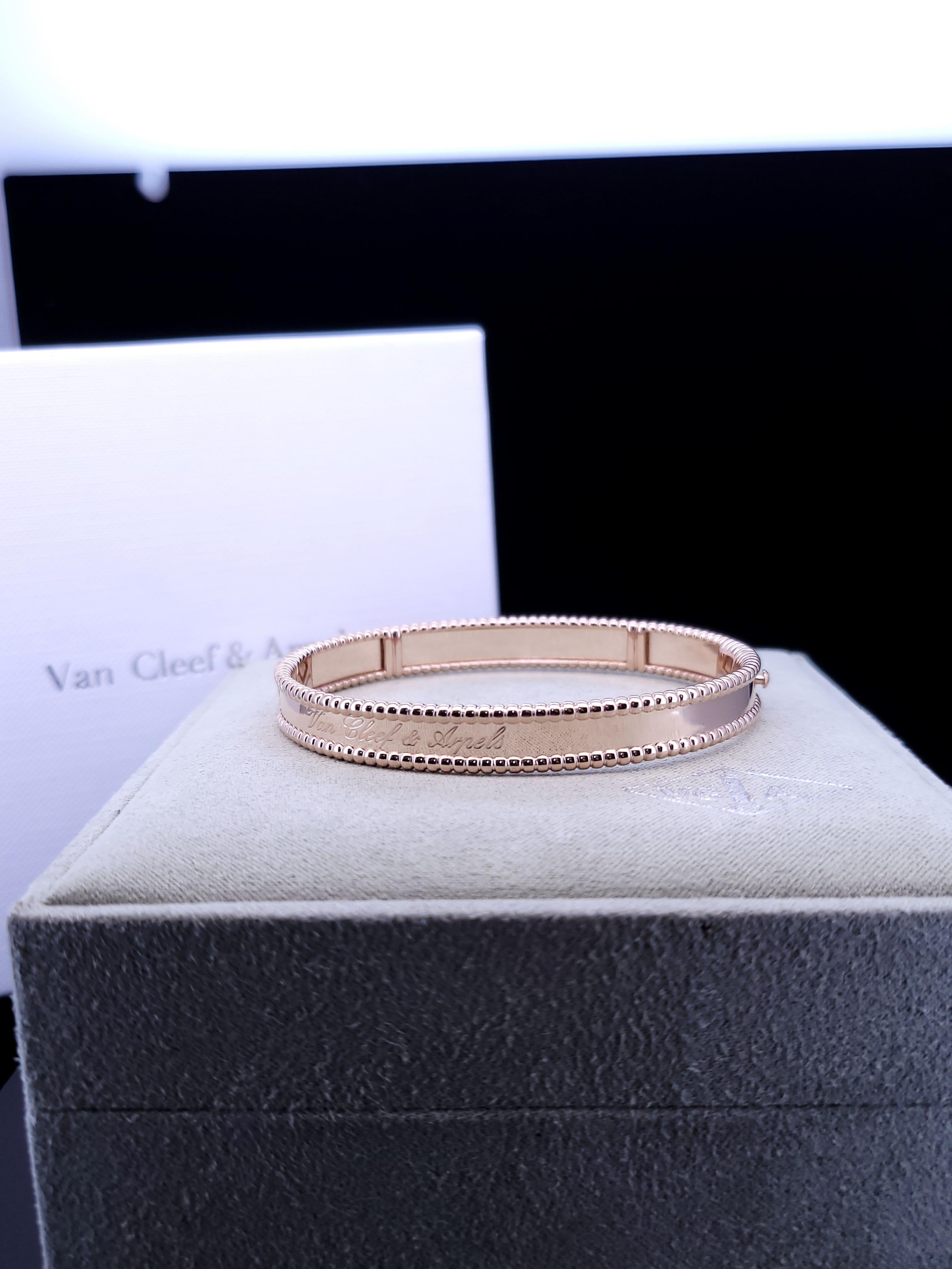 Van Cleef & Arpels Perlee Signature Bangel  Oro rosa 18K 750  Dimensione media in vendita 5