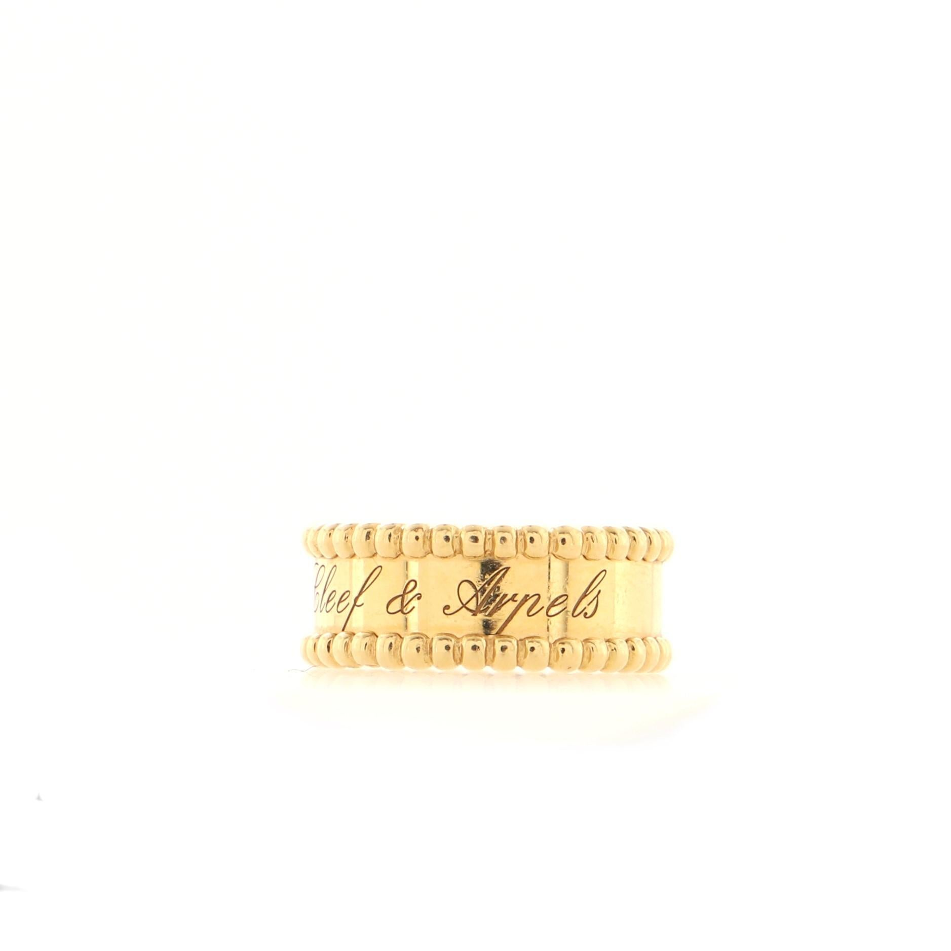 Van Cleef & Arpels Perlee Signatur-Ring aus 18 Karat Gelbgold im Zustand „Gut“ in New York, NY