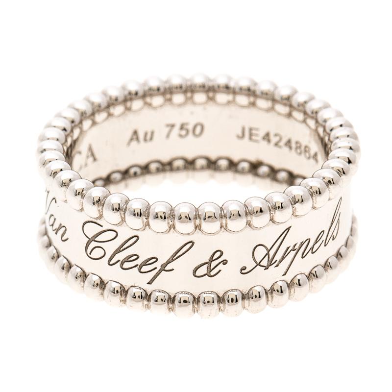 Van Cleef & Arpels Perlee Signature White Gold Band Ring Size 53 In Good Condition In Dubai, Al Qouz 2
