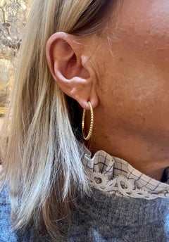 Van Cleef & Arpels Boucles d'oreilles Perlée Petit Modèle Or Rose 18 Carats