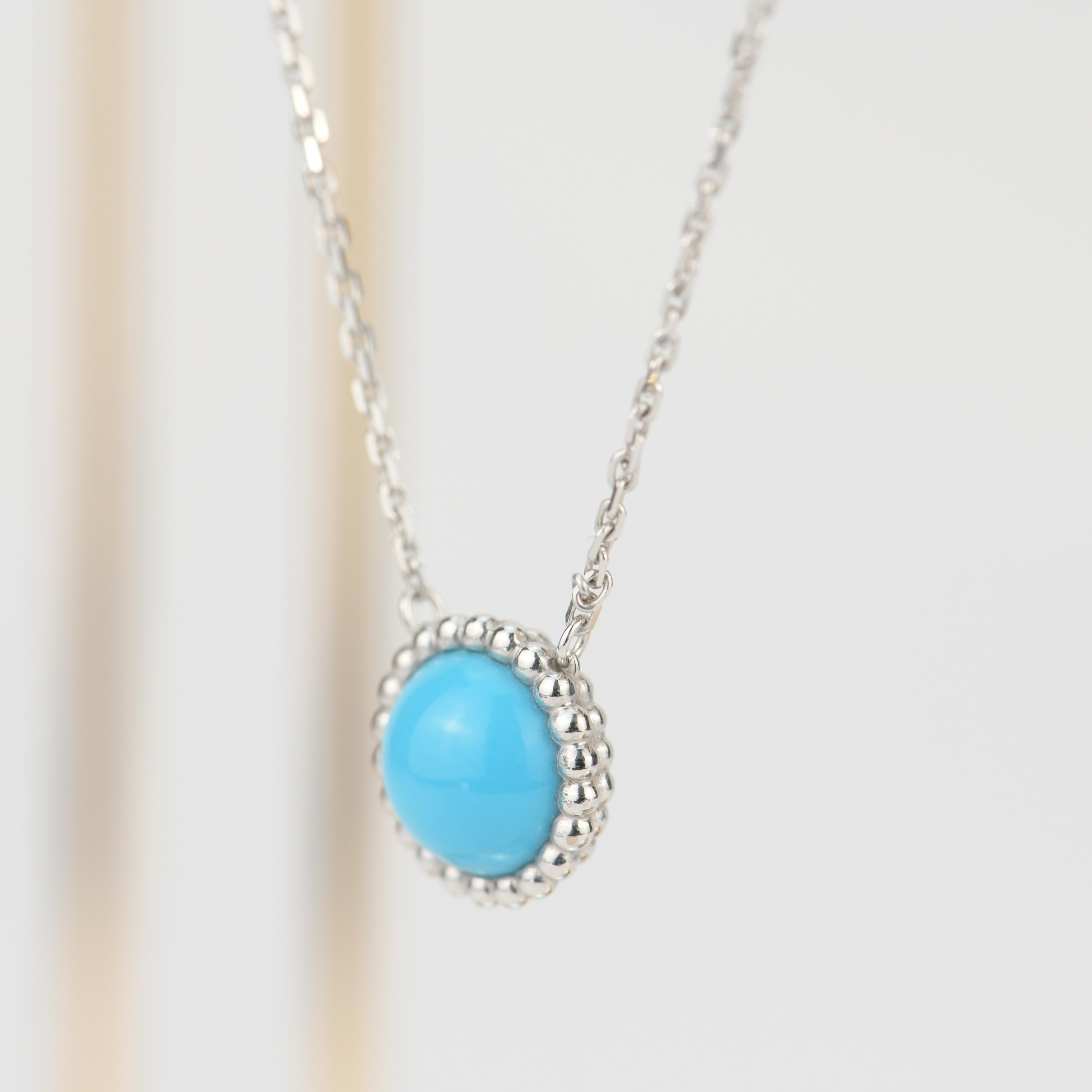 Dandelion Antiques Code	AT-0697
Brand	                                Van Cleef & Arpels
Model	                                VCARP4DN00
Date	                                2021
Retail Price	                        £2190 /