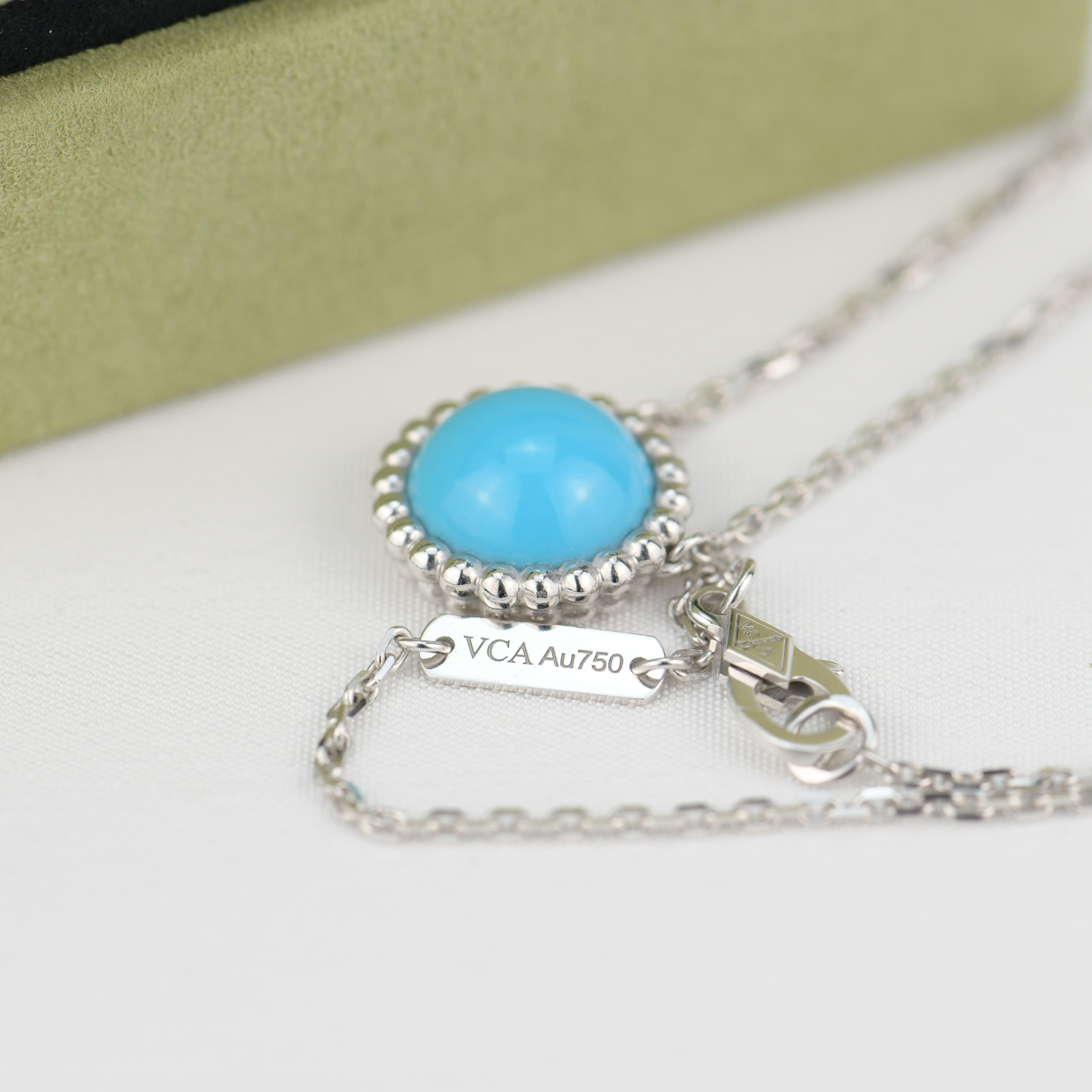 Cabochon Van Cleef & Arpels Perlée Turquoise White Gold Pendant