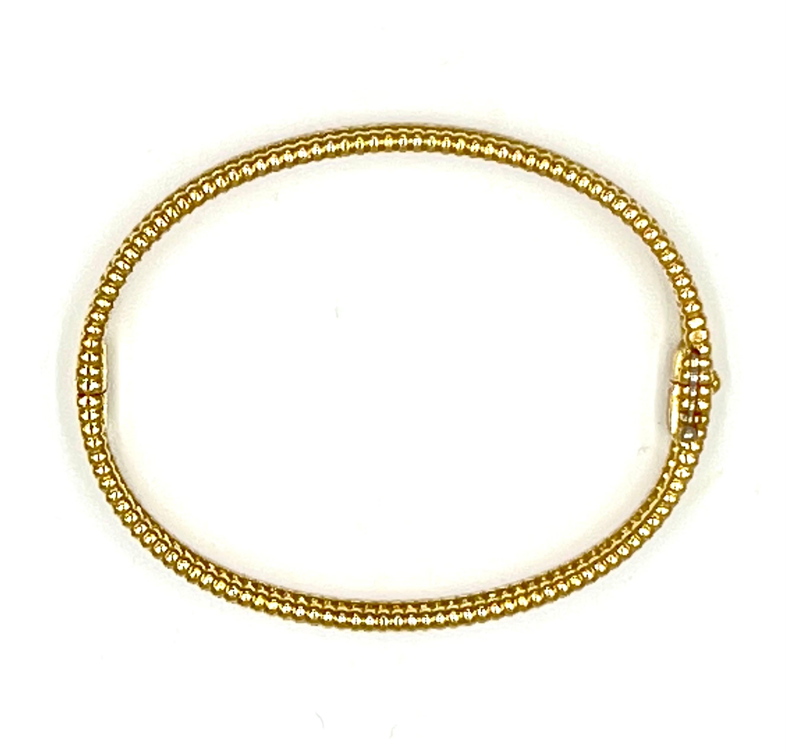 van cleef bracelet sizes