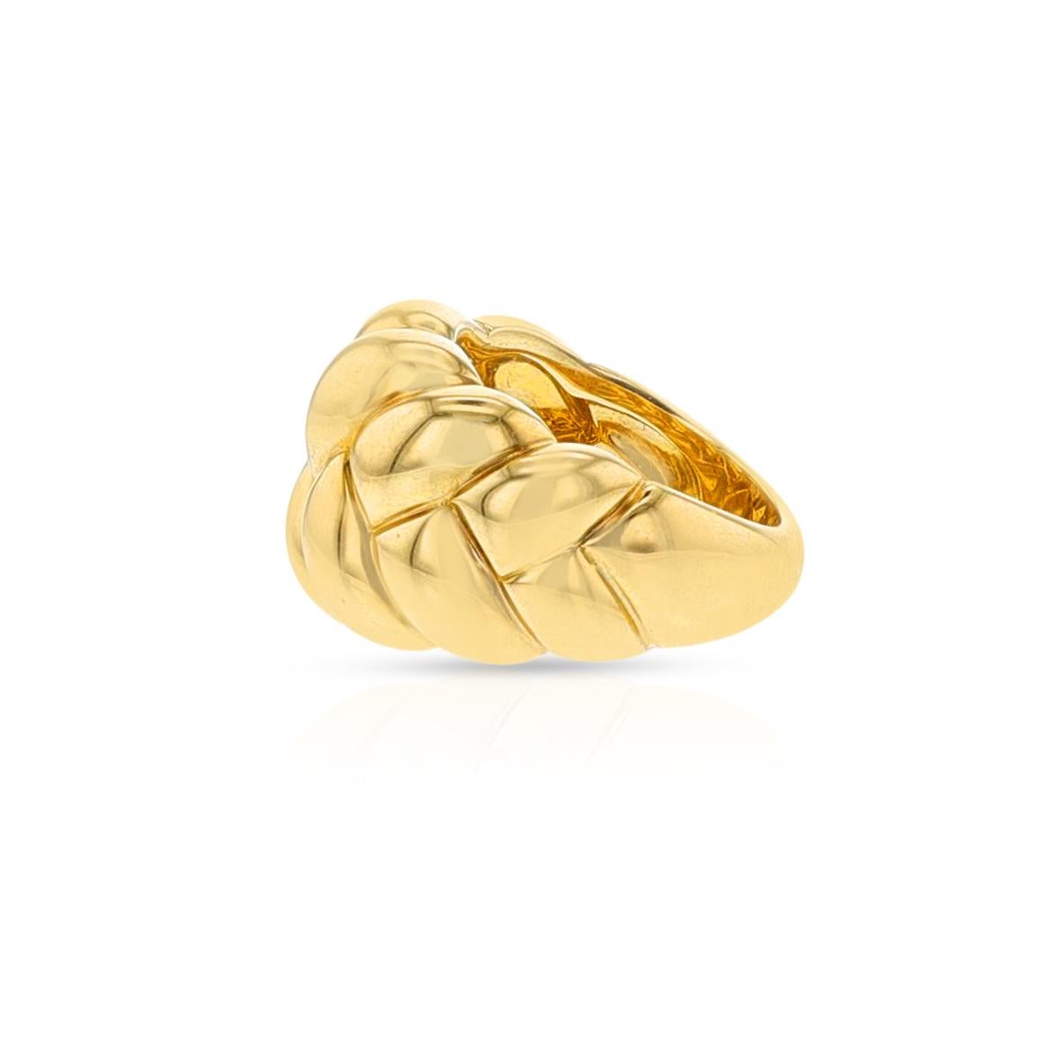 Van Cleef & Arpels (Péry et Fils) Gold Rope Bombe Ring, 18k For Sale 2