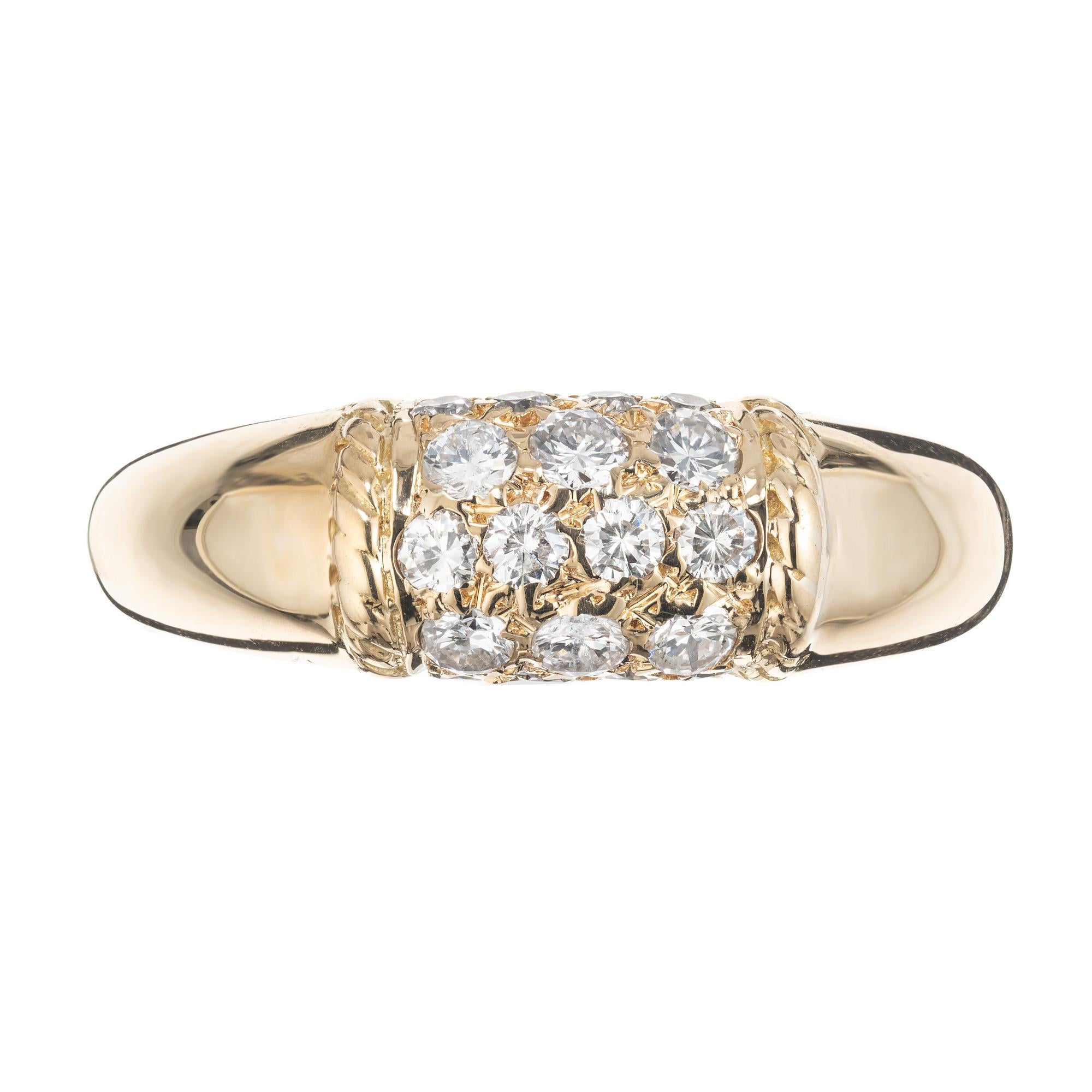 1960-1970 Classic Van Cleef & Arpels signed and numbered Philippine Diamond 18k yellow gold dome ring with classic plain shoulders. 18 round full cut round diamonds set in a yellow gold setting. 

18 round full cut Diamonds, approx. total weight