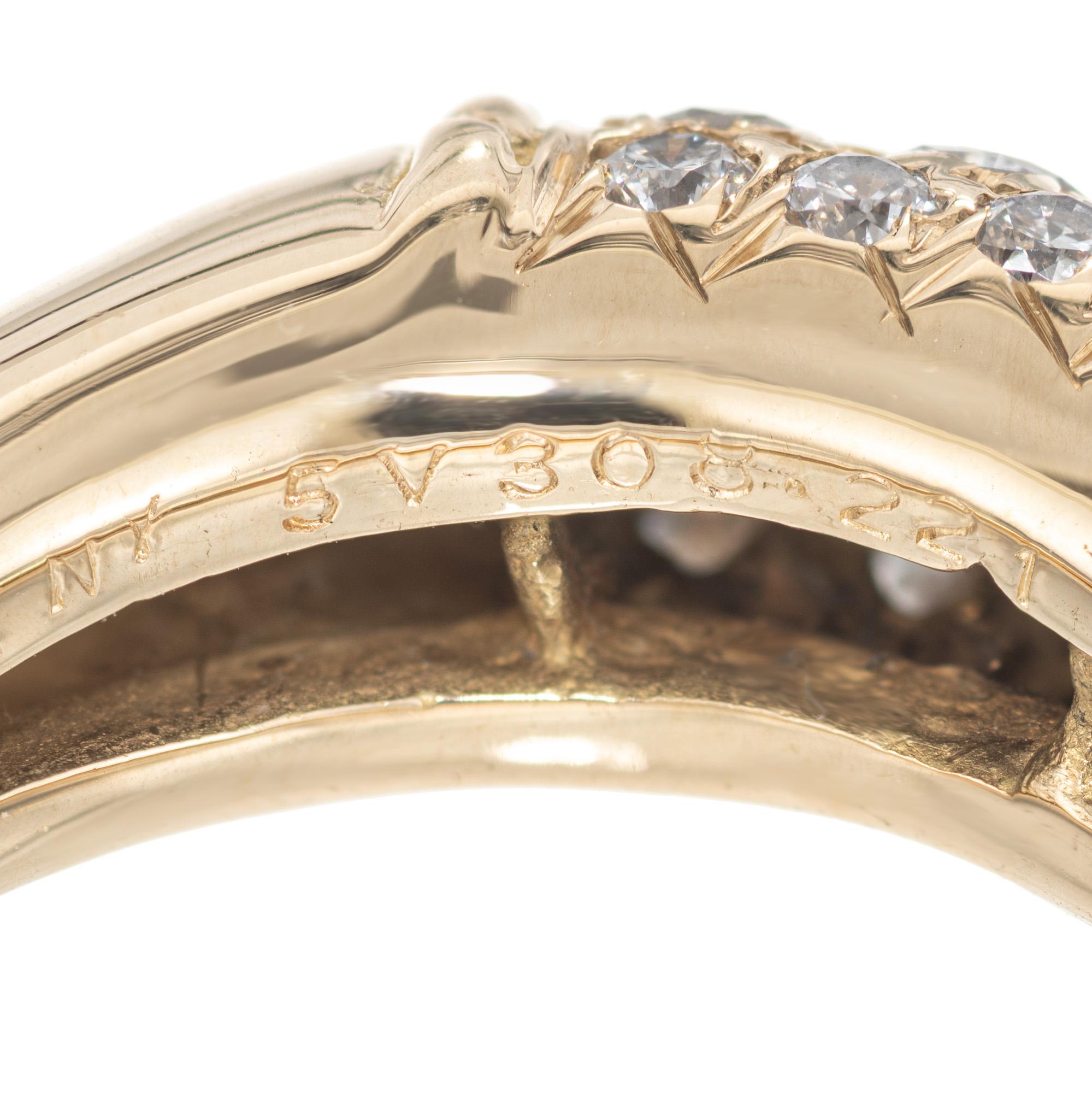 Van Cleef & Arpels Philippine Diamond Dome Yellow Gold Ring In Good Condition For Sale In Stamford, CT