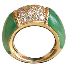 Van Cleef & Arpels Philippine Ring, 18 Carat Gold Diamonds and Chrysoprase