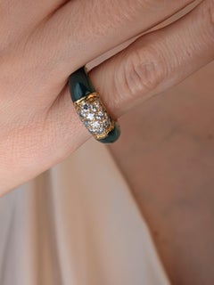 Van Cleef & Arpels Philippine Ring Chrysoprase Diamonds 18K Gold Vintage