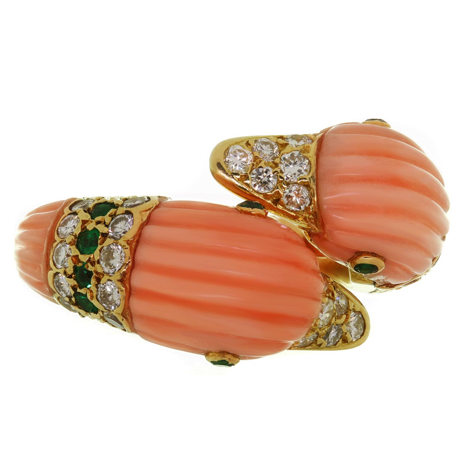 Women's VAN CLEEF & ARPELS Pink Coral Emerald Diamond Bypass Dolphins Ring 54