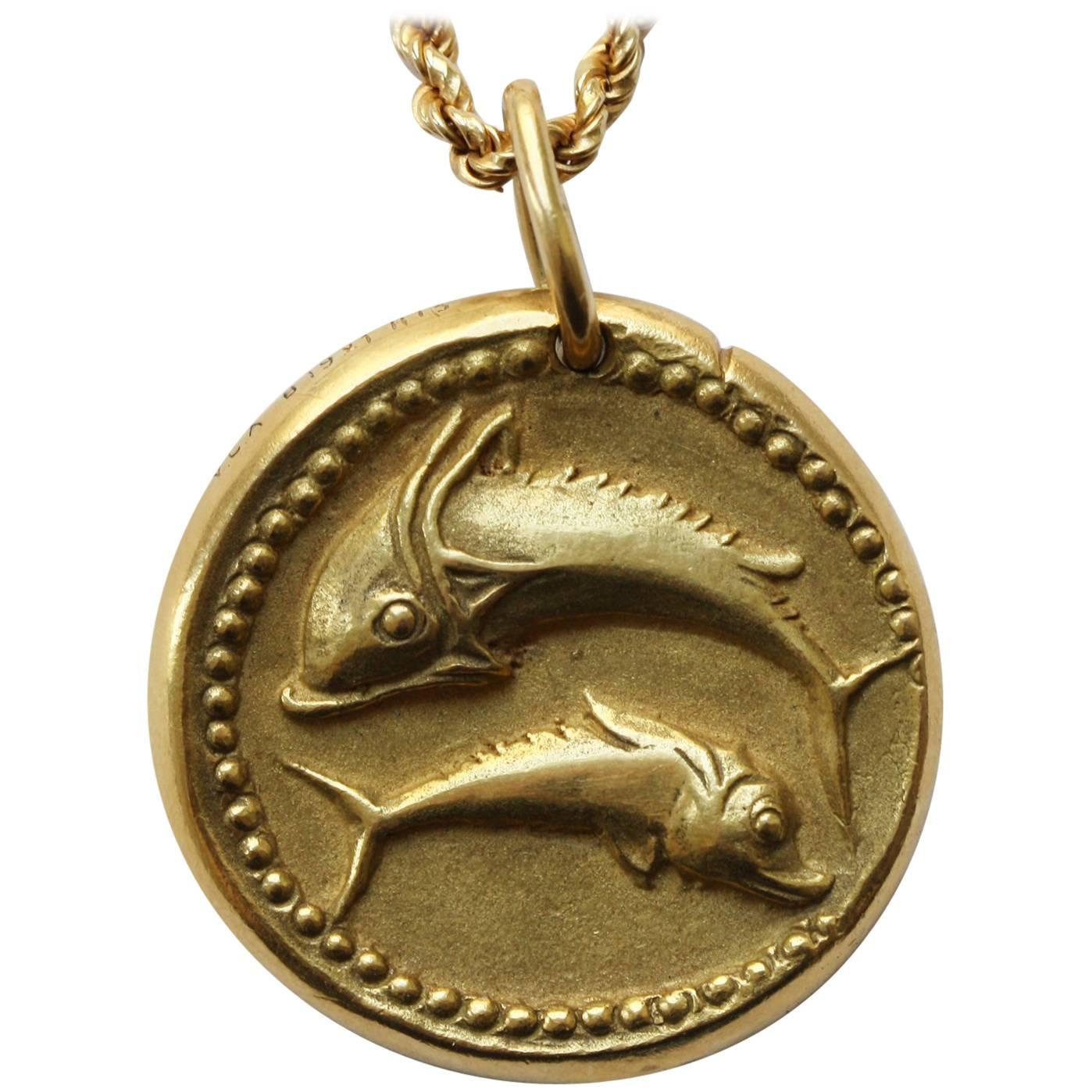 Van Cleef & Arpels Pisces Zodiac Pendant on a Gold Chain