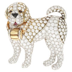 VAN CLEEF & ARPELS Spilla per cani in platino e oro giallo 18 carati, diamanti, rubini e onice