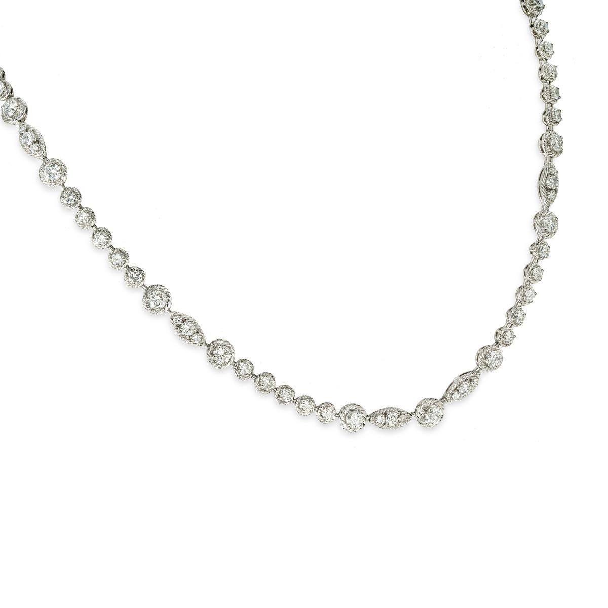 Van Cleef & Arpels Platinum Diamond Choker Necklace 10.00ct TDW For Sale 2