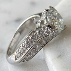 Van Cleef & Arpels Platinum Diamond Engagement Ring