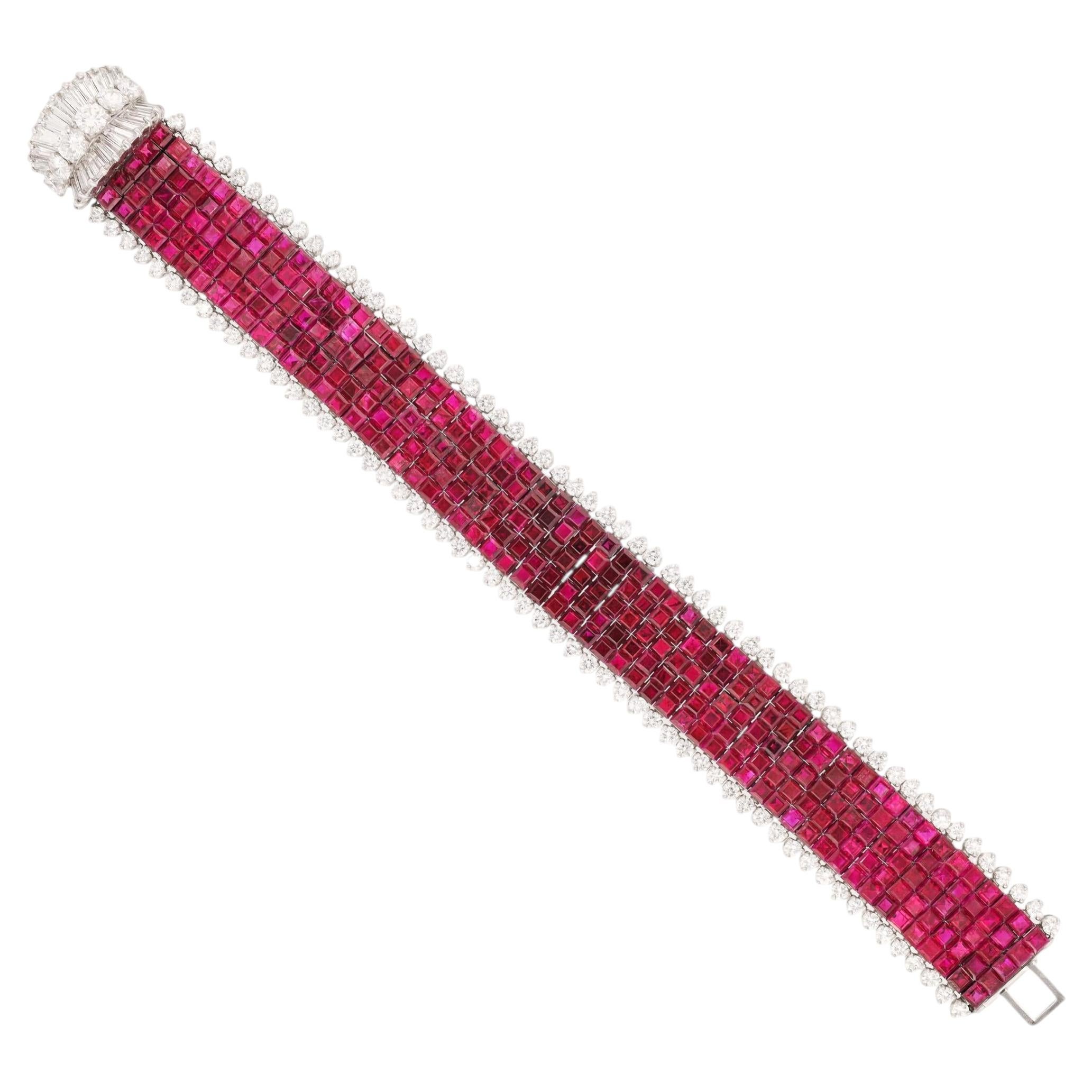 Van Cleef & Arpels Bracelet en platine serti de rubis et diamants mystérieux