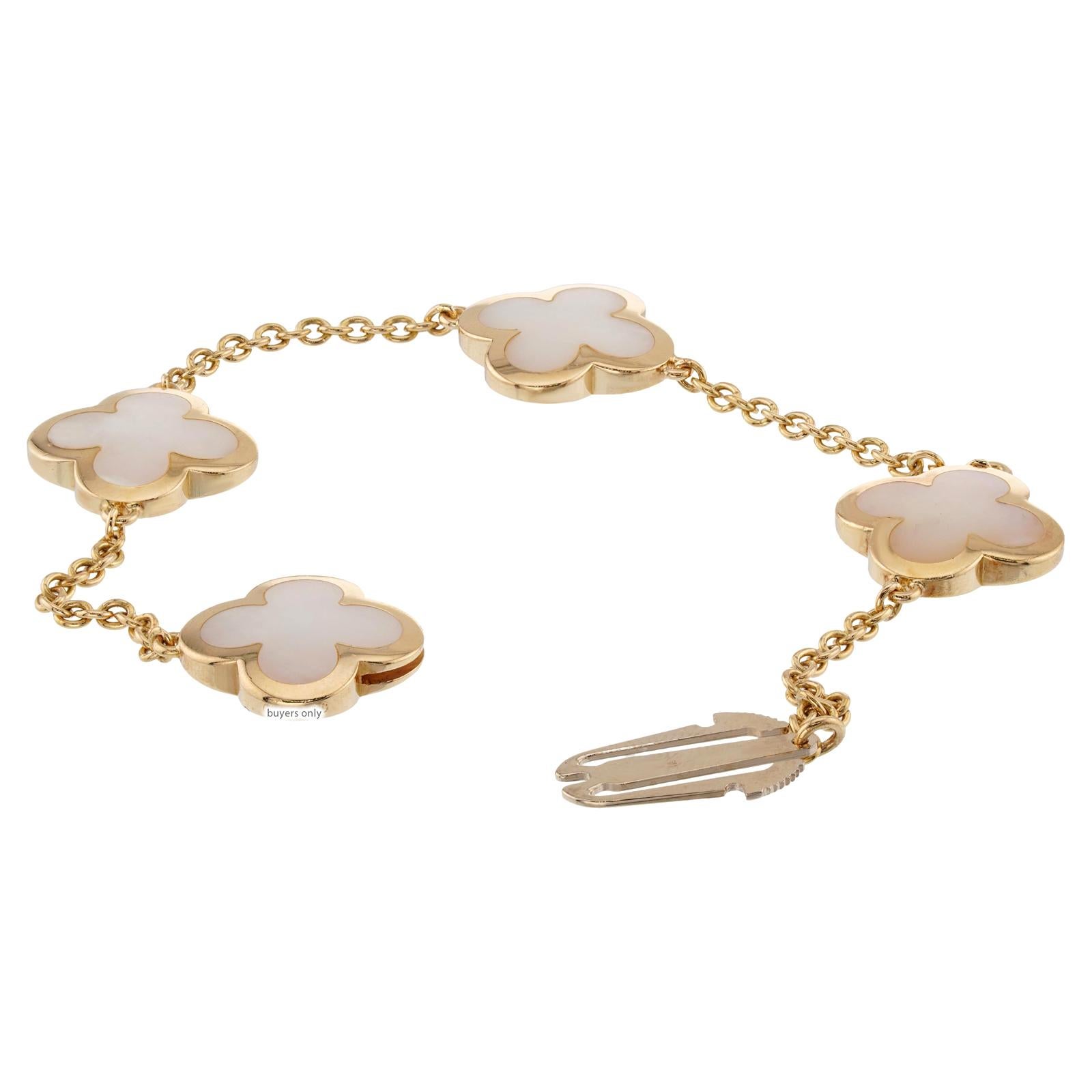 VAN CLEEF & ARPELS Bracelet Pure Alhambra à 4 motifs en nacre YG. ACO en vente 3