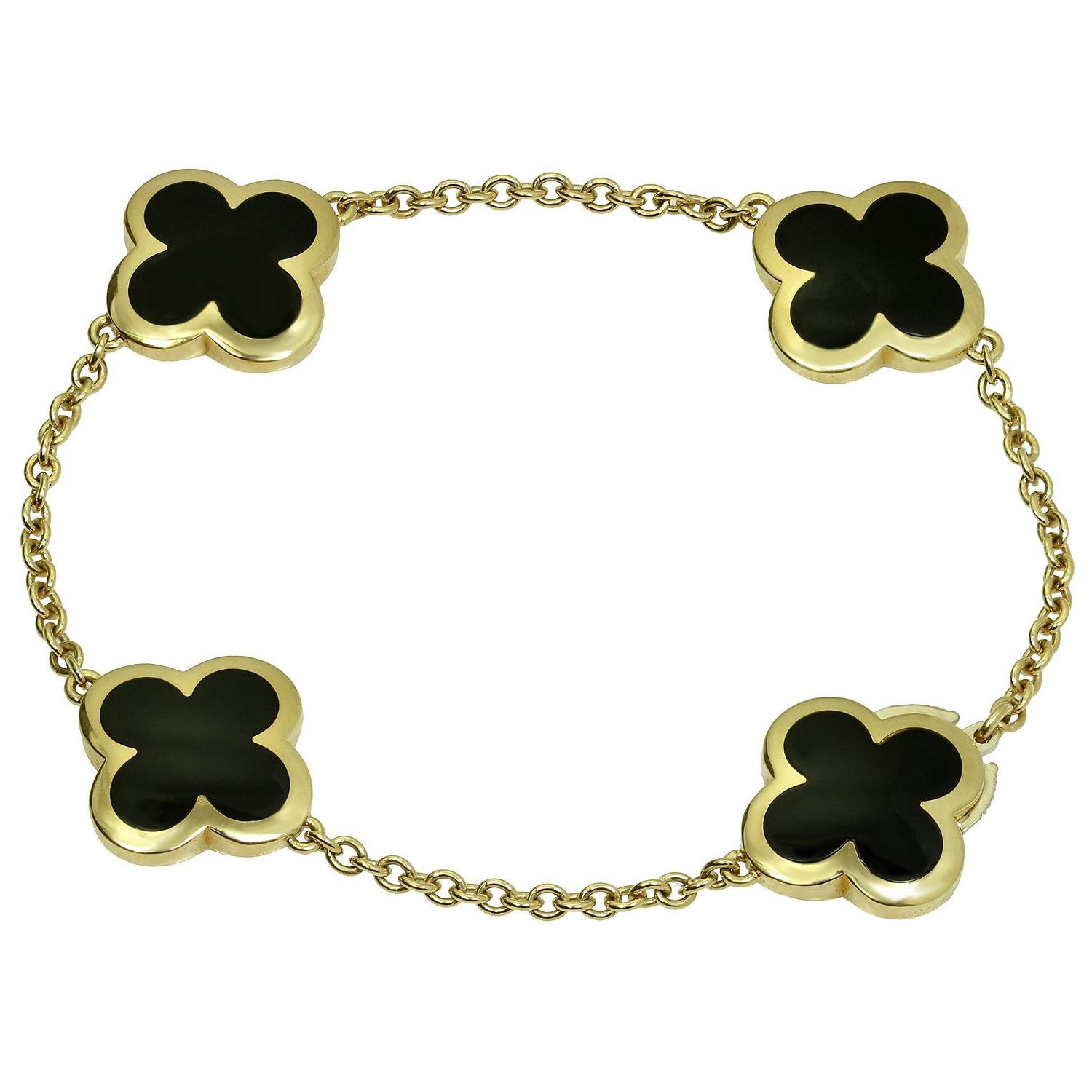 Van Cleef and Arpels Pure Alhambra Black Onyx Yellow Gold Bracelet For Sale  at 1stDibs