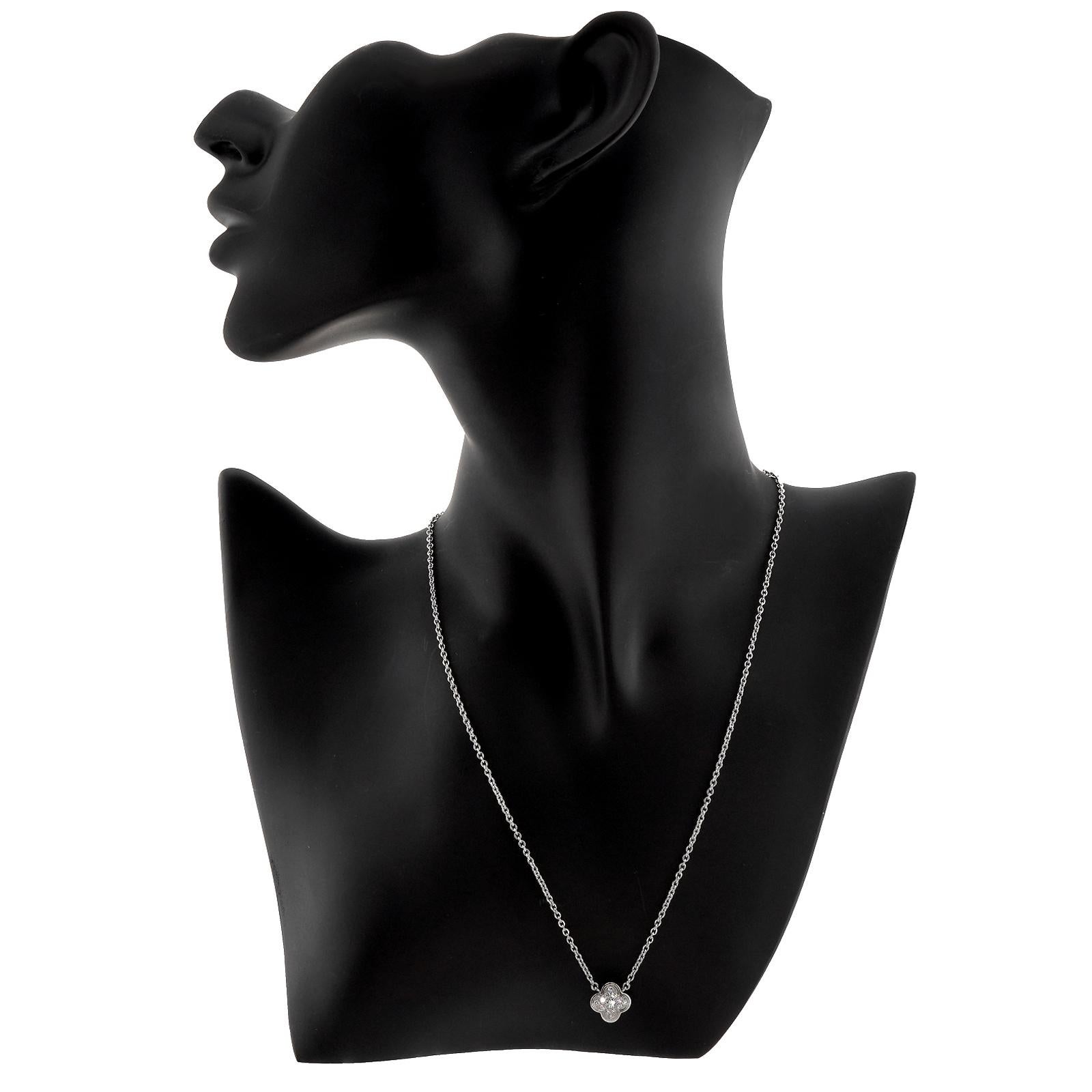 van cleef small necklace