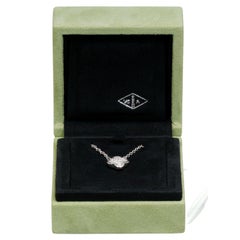 Van Cleef & Arpels, collier pendentif Pure Alhambra en or blanc et diamants