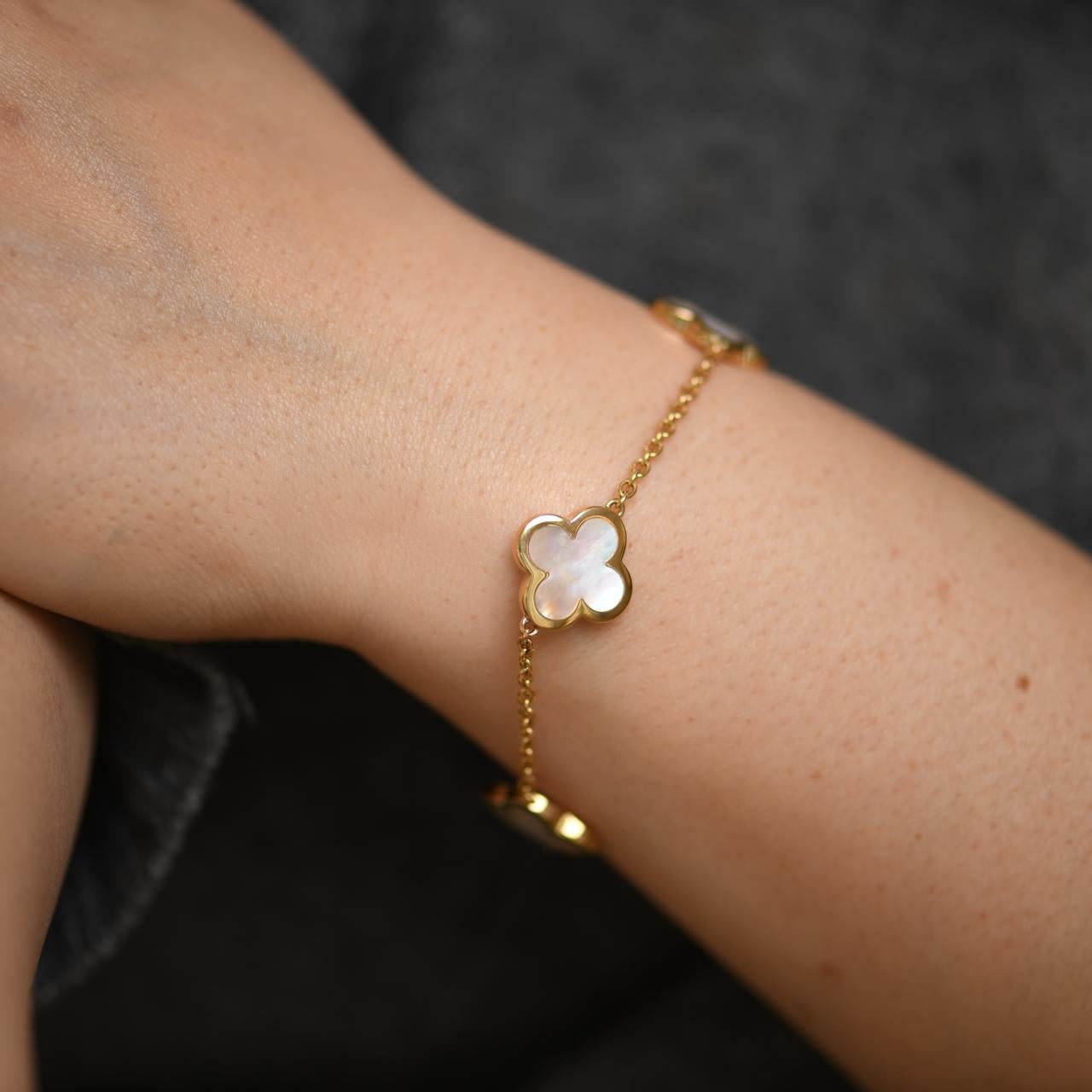 Van Cleef & Arpels Pure Alhambra Mother of Pearl 18K Yellow Gold Bracelet In Excellent Condition In Banbury, GB