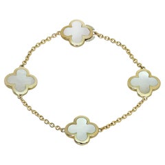 VAN CLEEF & ARPELS Pure Alhambra Mother-of-Pearl Yellow Gold 4 Motif Bracelet