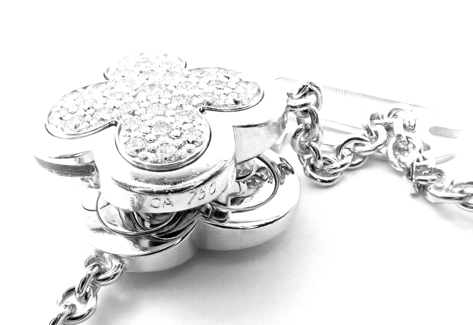 Van Cleef & Arpels Weißgold-Halskette mit neun Alhambra-Motiven aus reinem Alhambra-Diamant im Angebot 3