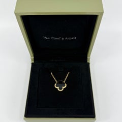 Van Cleef & Arpels Pure Alhambra Onyx Flower 18k Yellow Gold Pendant Necklace