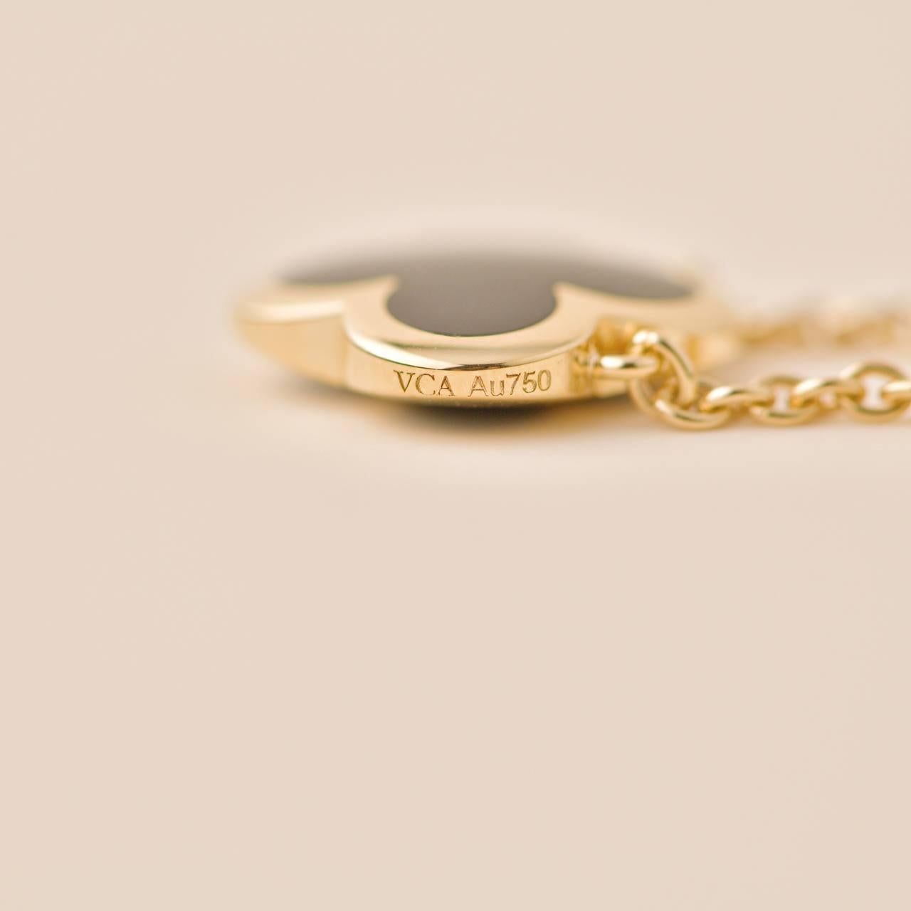 Van Cleef & Arpels Pure Alhambra Onyx Yellow Gold Pendant Necklace 2