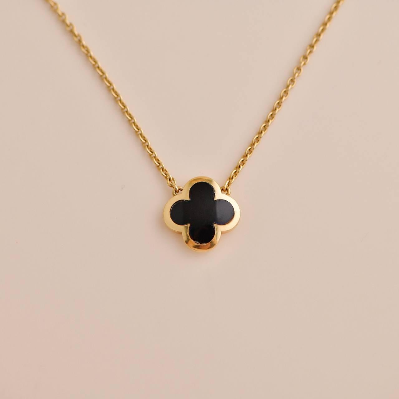 Van Cleef & Arpels Pure Alhambra Onyx Yellow Gold Pendant Necklace 2
