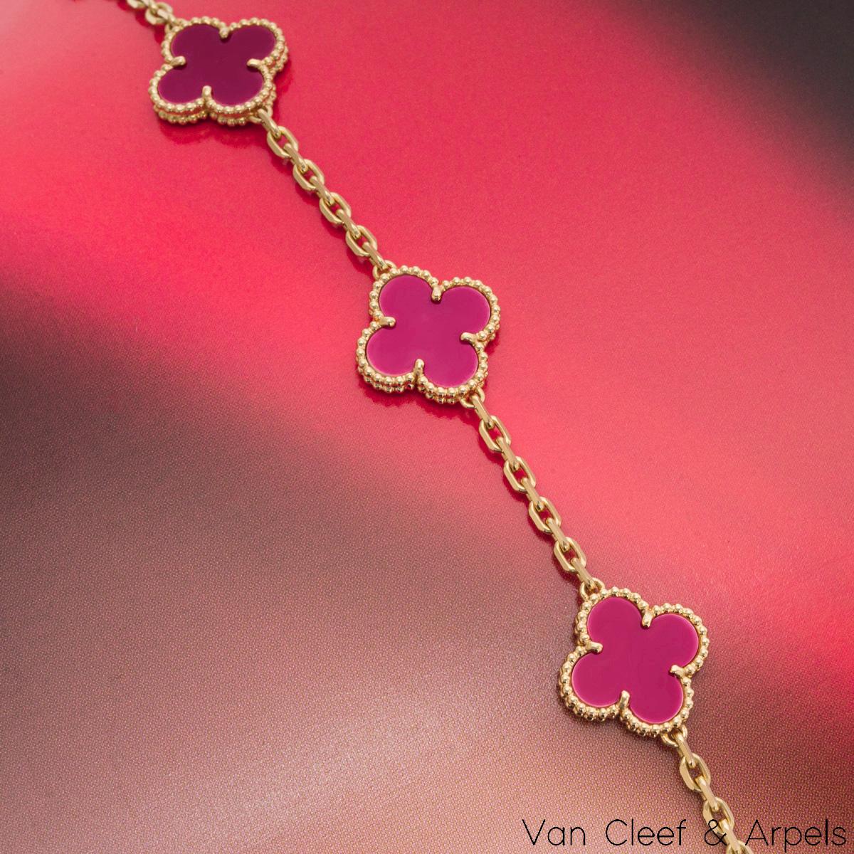 Women's or Men's Van Cleef & Arpels Raspberry Pink Sèvres Porcelain Vintage Alhambra Bracelet