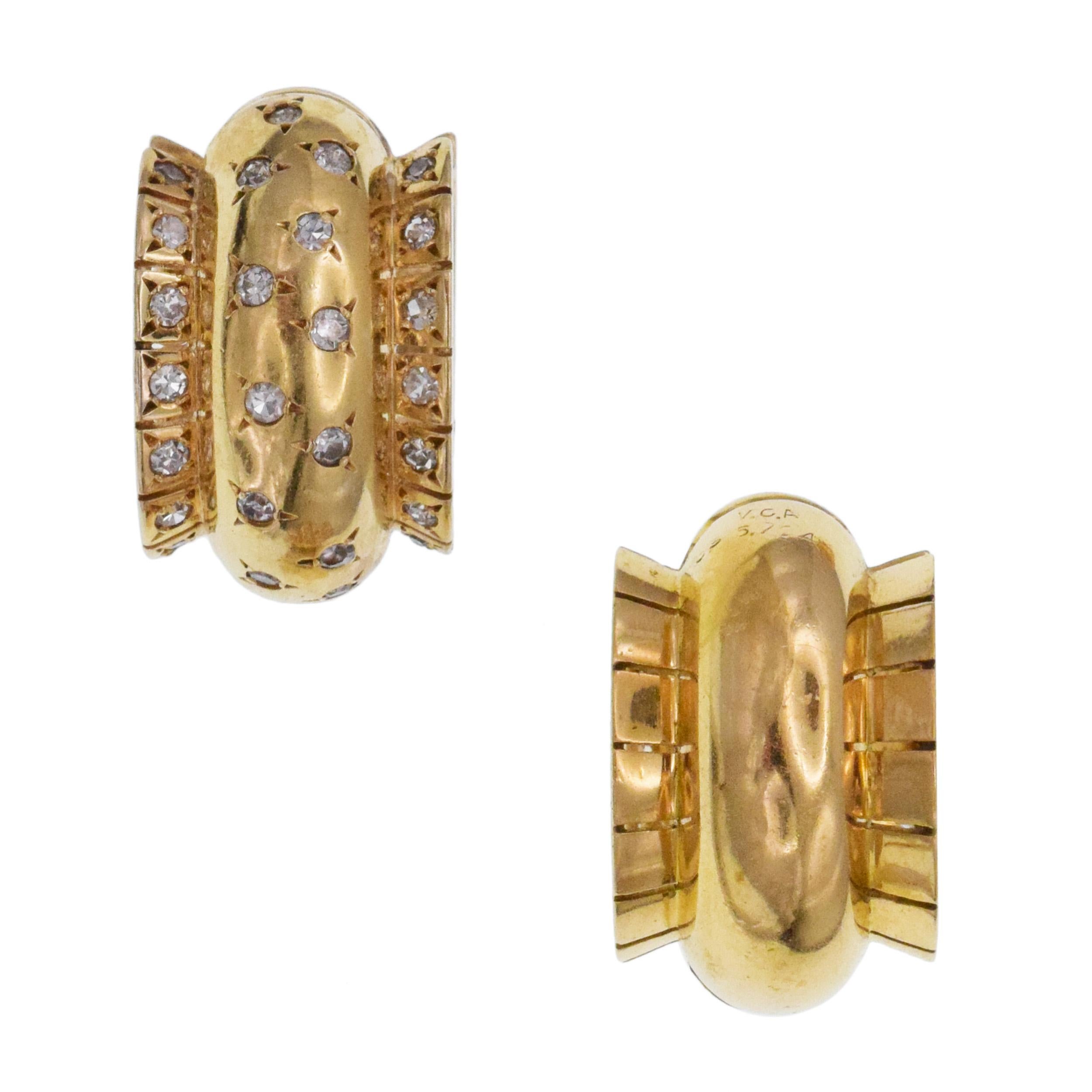 Van Cleef & Arpels Retro Diamond Earrings For Sale 1