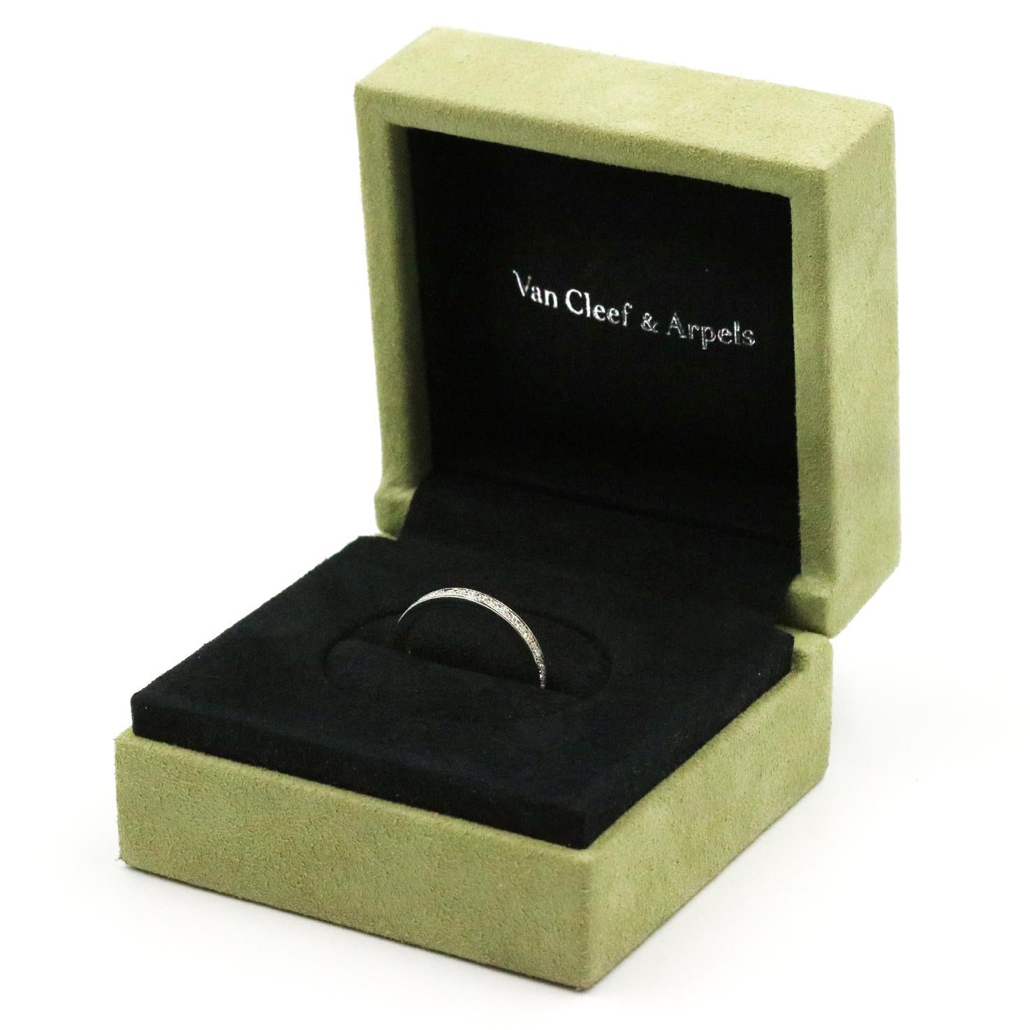 Van Cleef & Arpels Romance Diamond Wedding Band in Platinum with Box and Papers In Excellent Condition In Naples, FL