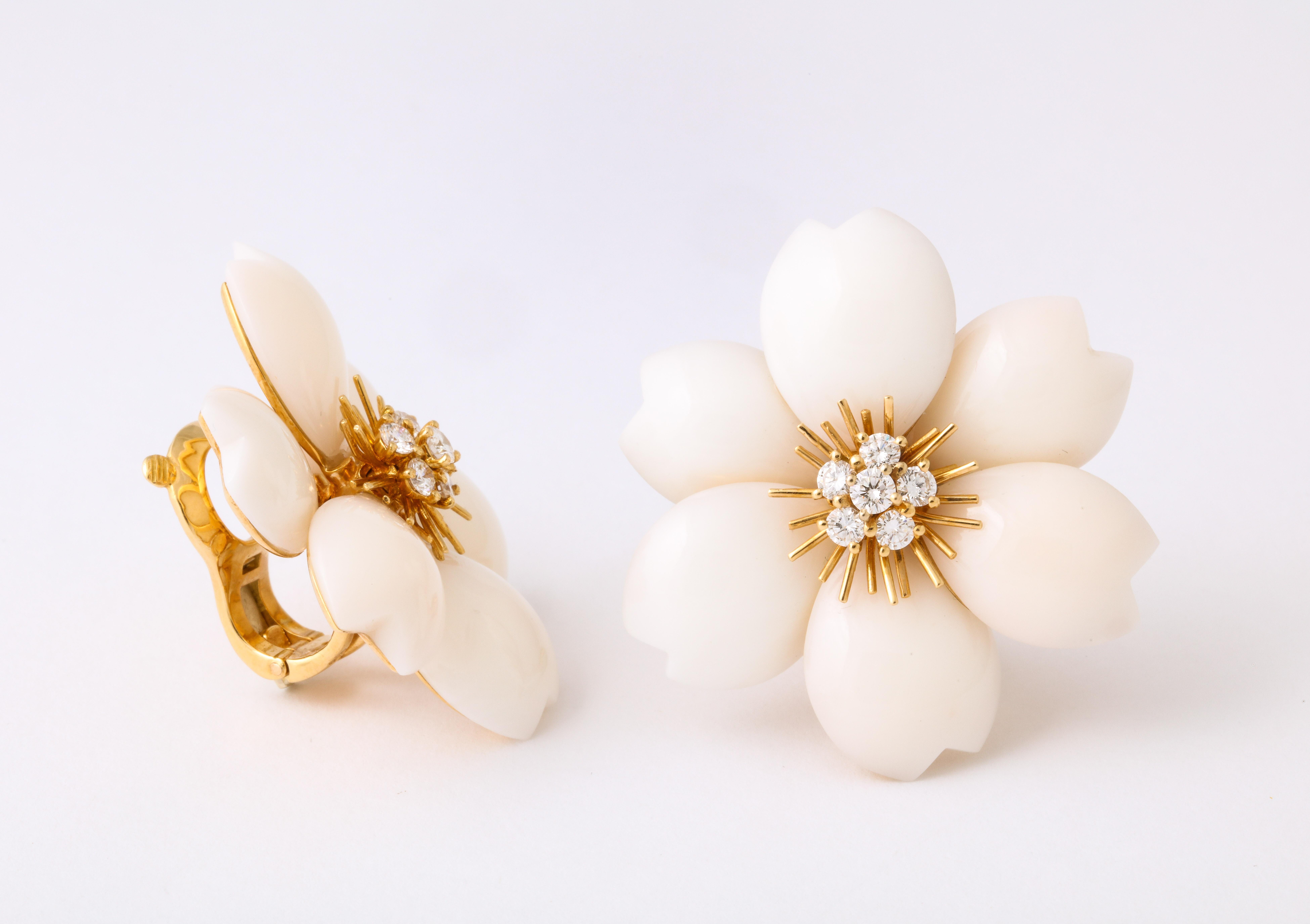 Round Cut Van Cleef & Arpels Rose de Noel Coral Diamond Gold Earrings