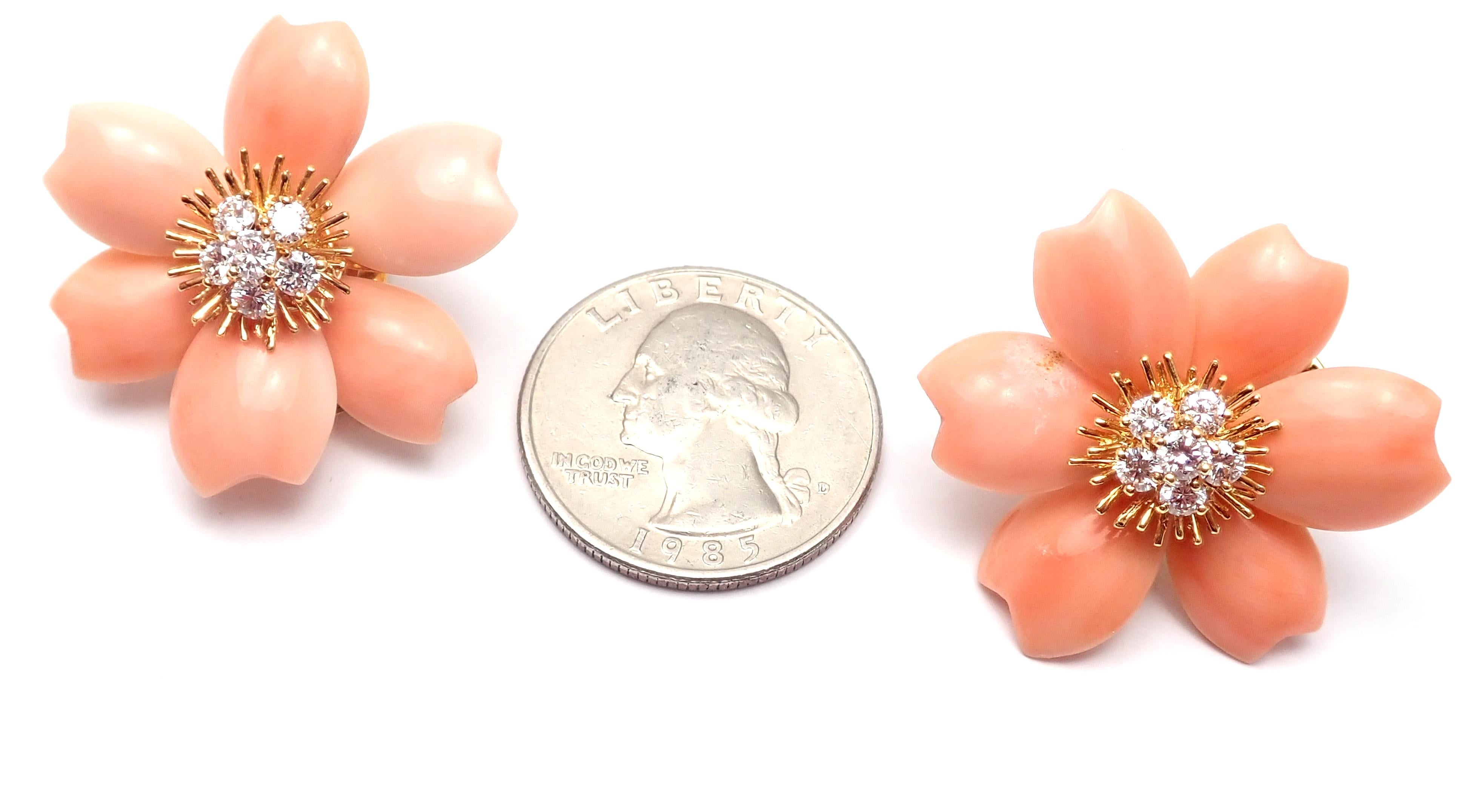 Van Cleef & Arpels Rose de Noel Diamond Coral Flower Yellow Gold Earrings 7