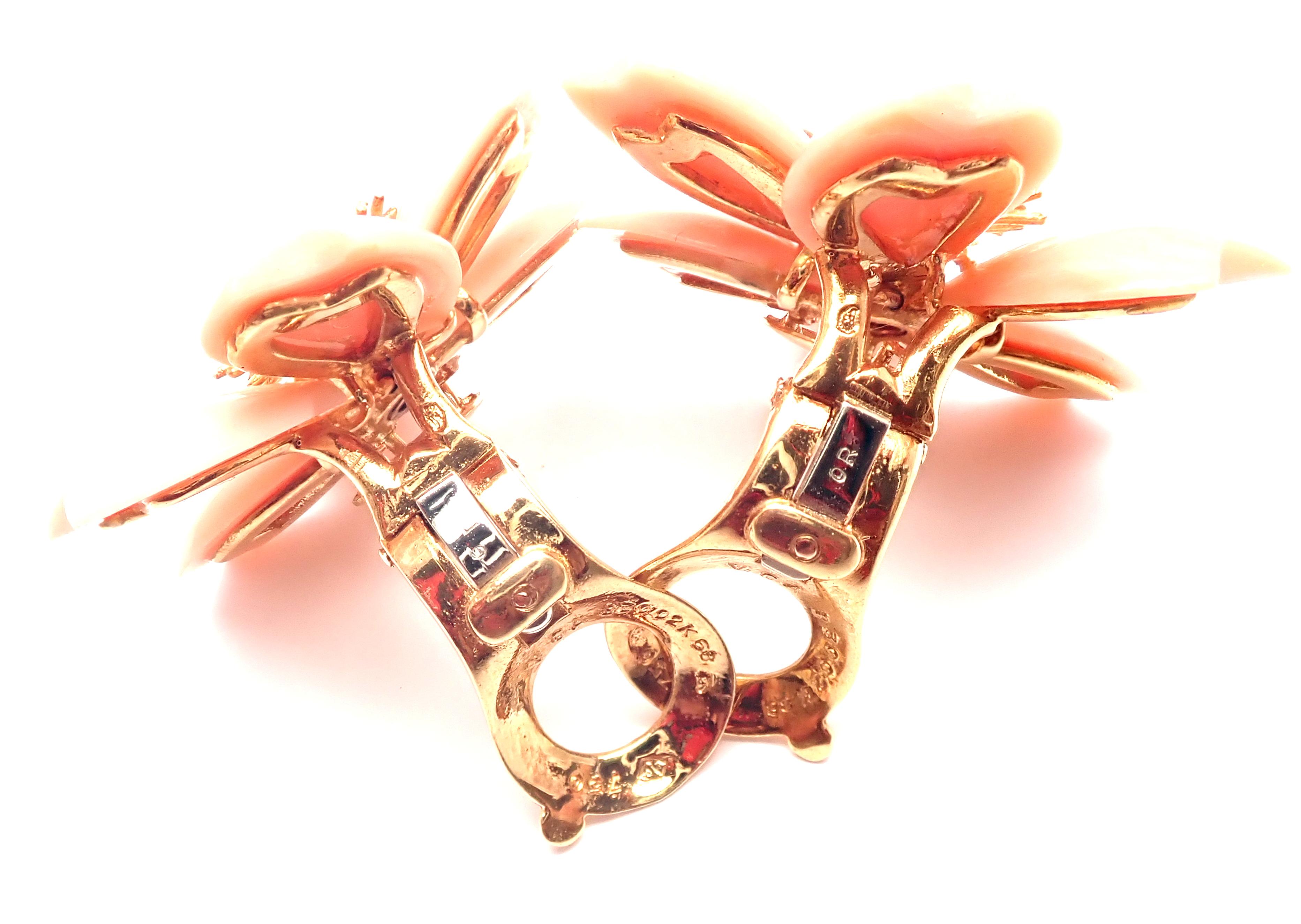 Van Cleef & Arpels Rose de Noel Diamond Coral Flower Yellow Gold Earrings 2