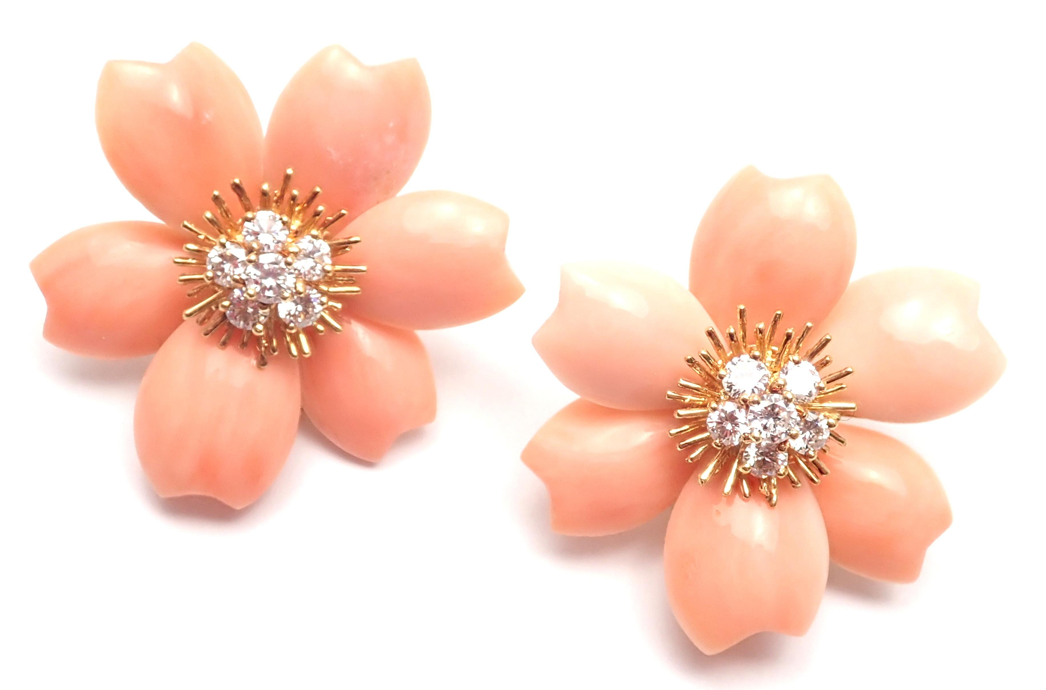 Van Cleef & Arpels Rose de Noel Diamond Coral Flower Yellow Gold Earrings 5